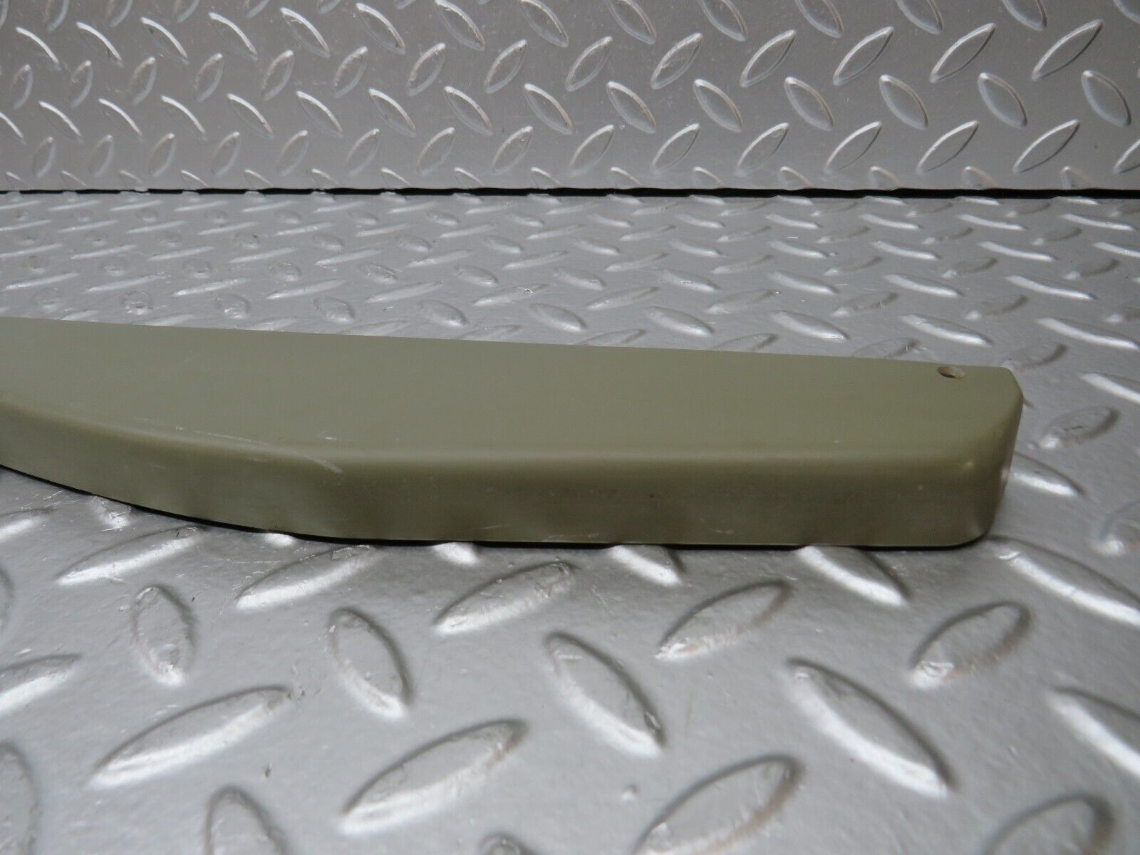 31267 Mercedes-Benz S124 220TE Wagon Rear Left Seat Hinge Cover 1246840537