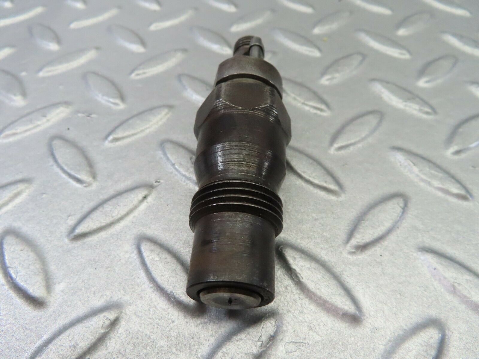 7954 Mercedes-Benz W116 Fuel Injector Bosch OM617