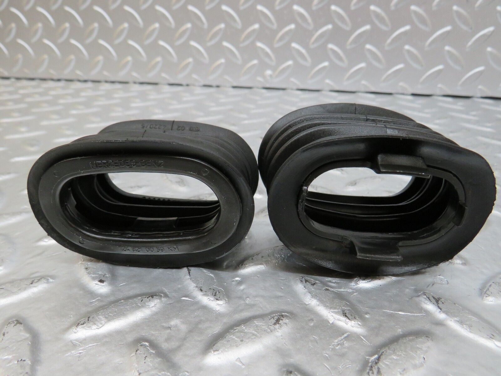 25790 Mercedes-Benz W124 280E Front Door Wire Protector Rubber Pair 1248210197
