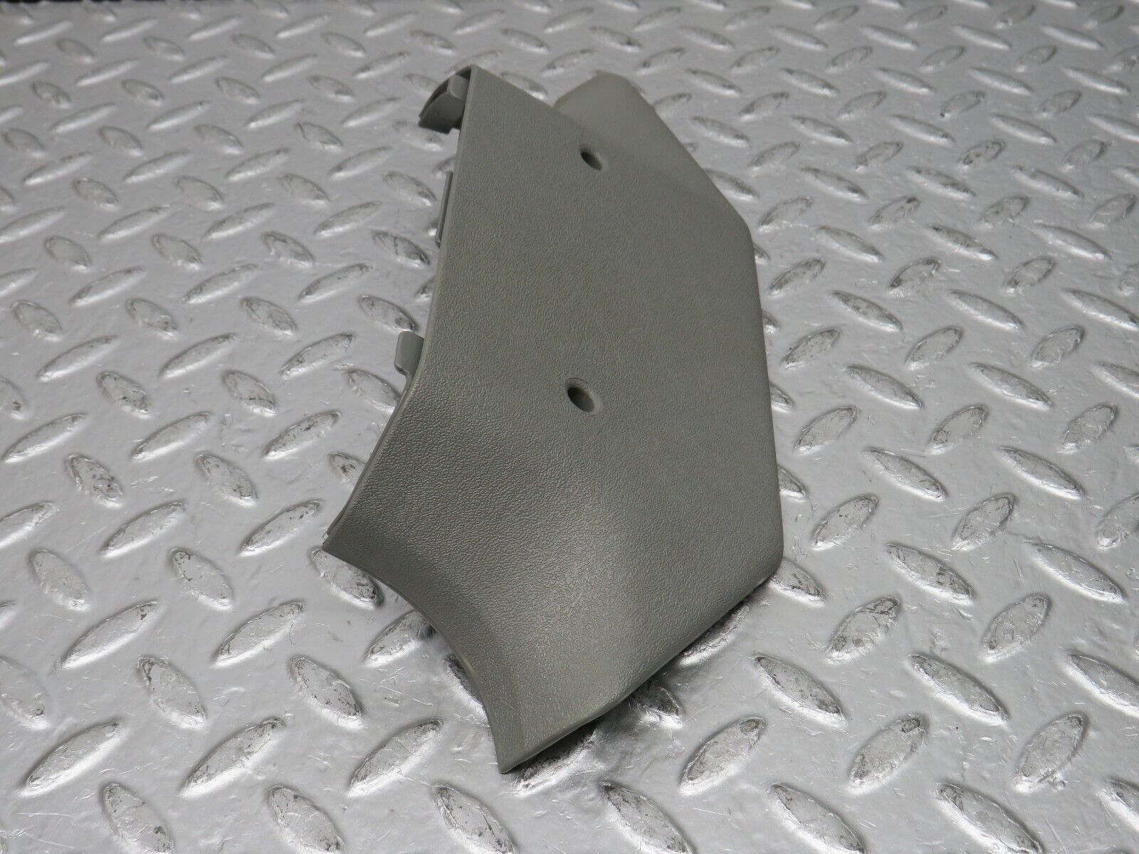 32323 Mercedes-Benz S124 300TE B Pillar Lower Cover Left Side Grey 1246920322