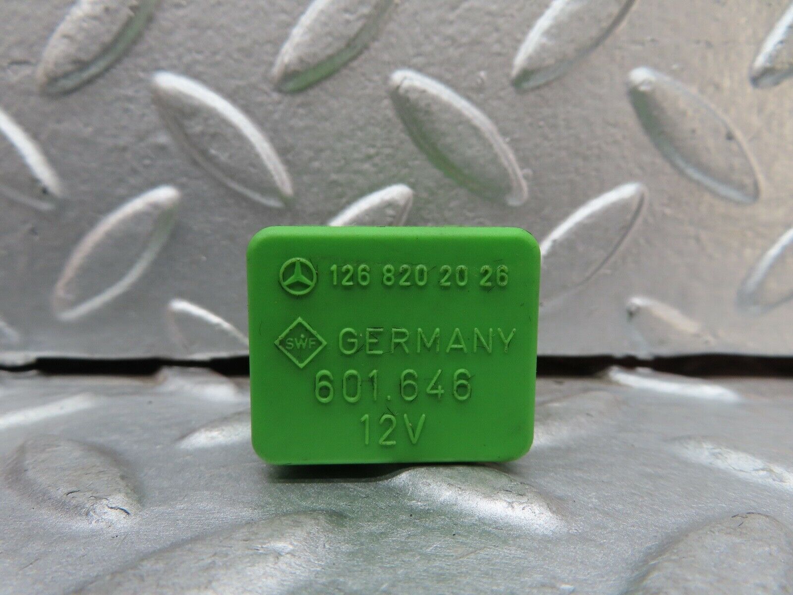 17441 Mercedes-Benz R129 300SL Coupe Headlight Wiper Relay 1268202026