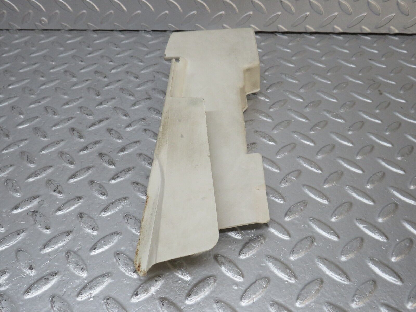 33901 Mercedes-Benz W124 260E Front Door Lock Cover 1247230308