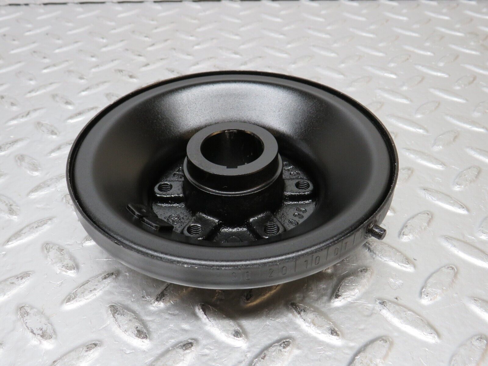 31874 Mercedes-Benz W201 190LE 1.8L Crankshaft Vibration Damper Pulley 1020300378