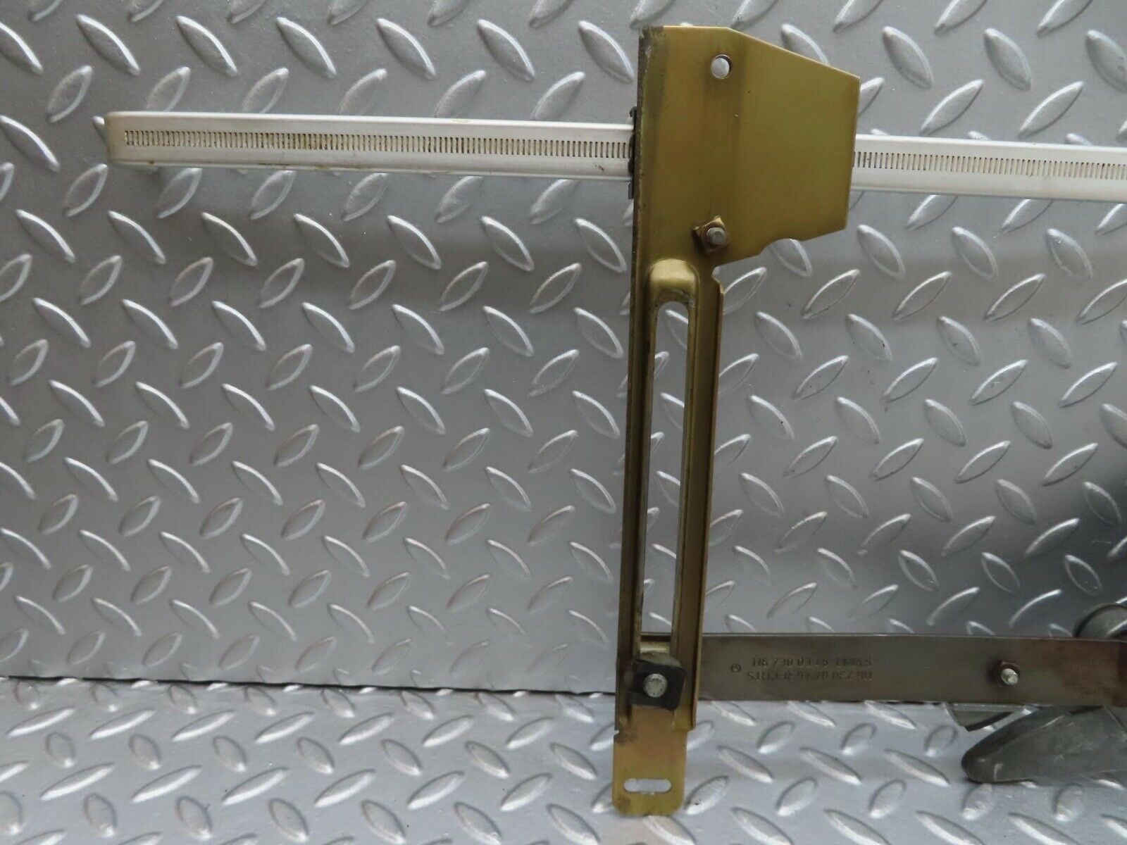 14255 Mercedes-Benz W116 350SE Rear Left Power Window Regulator 1167300346