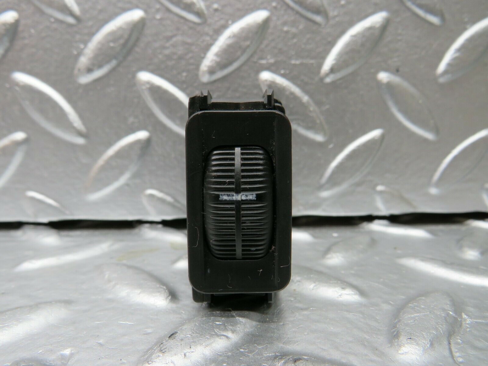 22628 Mercedes-Benz C124 E220 Coupe Headlight Level Switch 1248000673