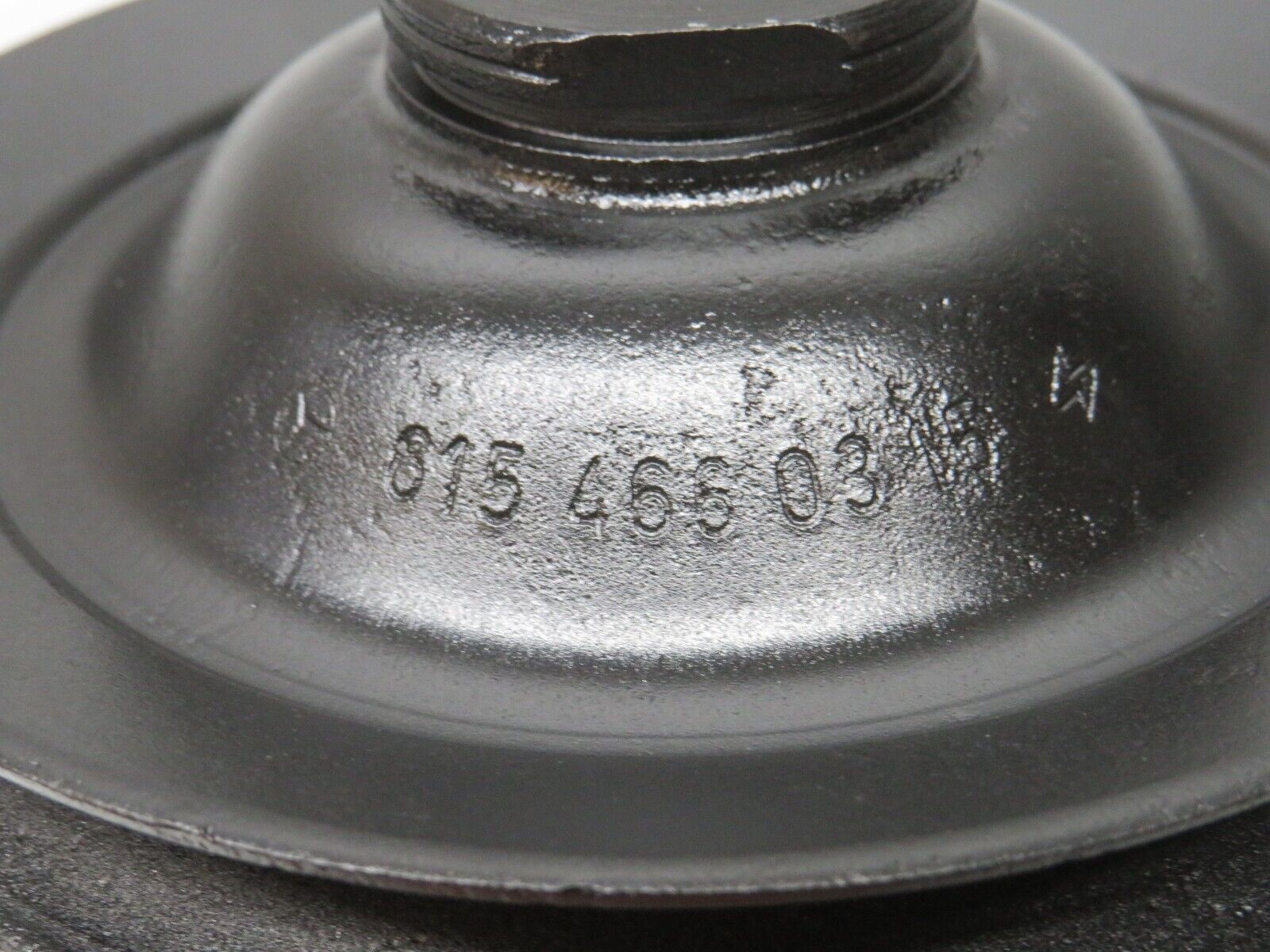 32906 Mercedes-Benz W123 300D Power Steering Pump Pulley 6154660315