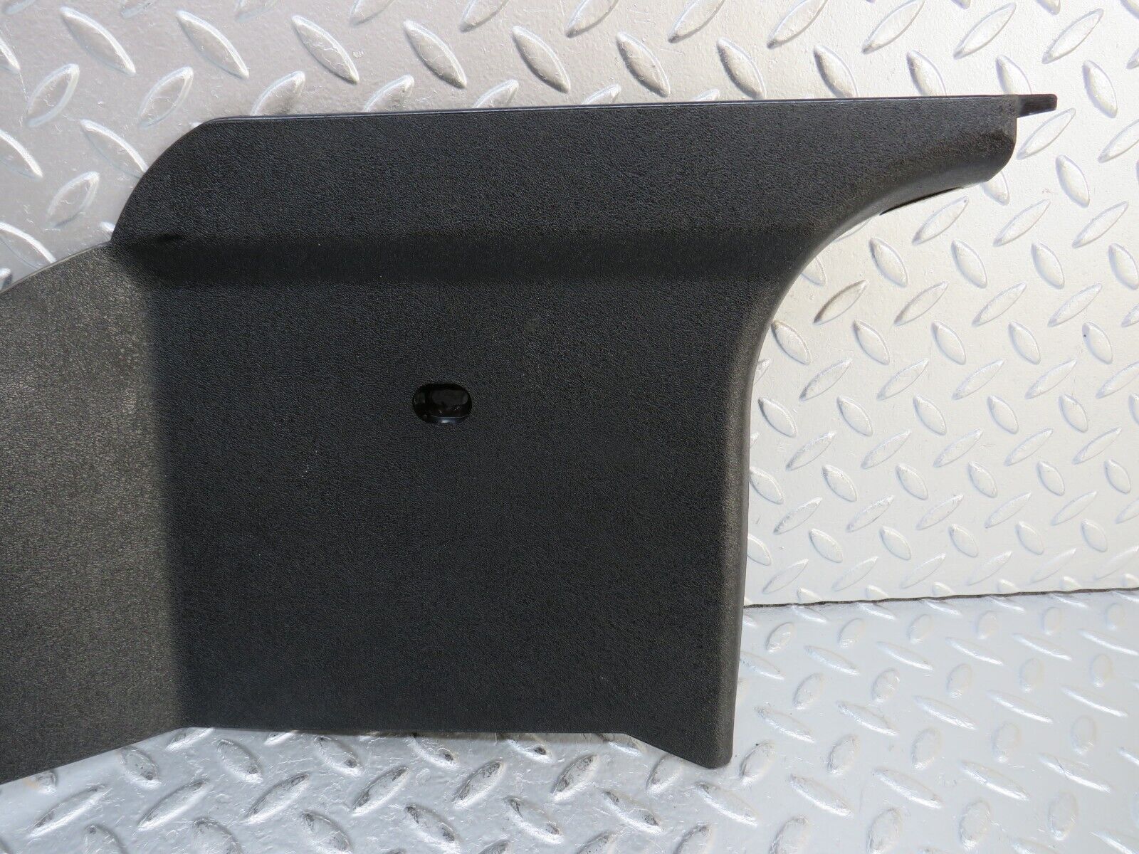 33305 Mercedes-Benz W202 C180 Front Left Lower Kick Panel Black 2026800383