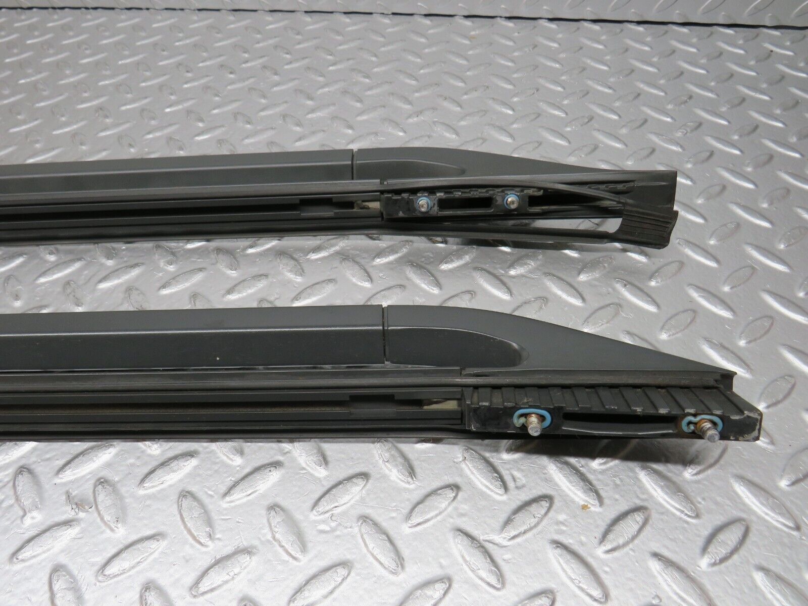 32584 Mercedes-Benz S124 300TE Wagon Roof Rack Rails Pair