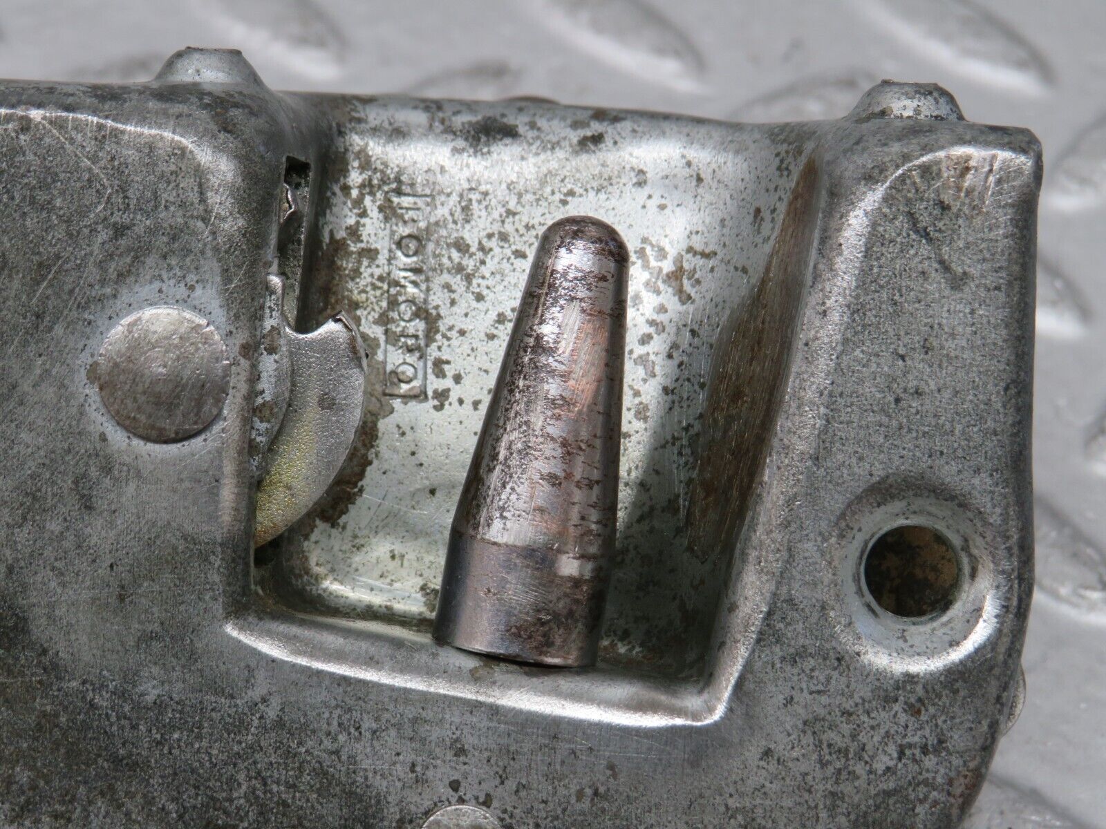 35738 Mercedes-Benz W108 Rear Right Door Lock Mechanism