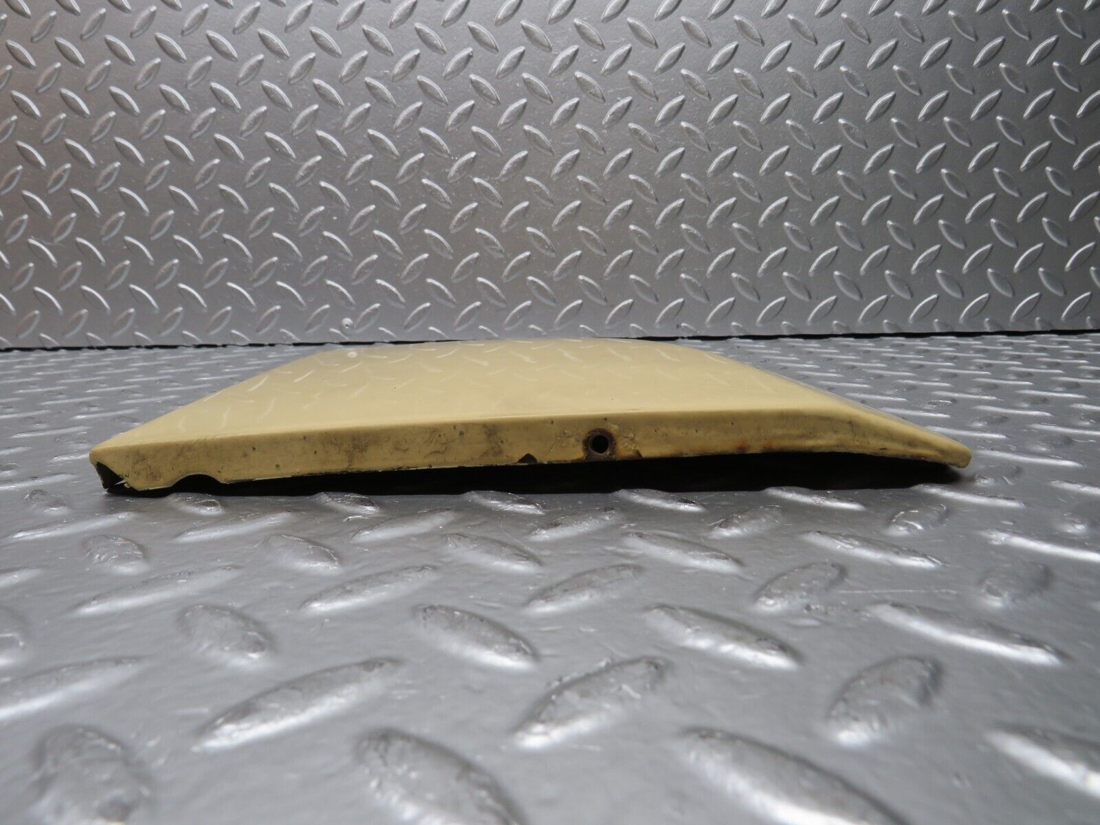 30059 Porsche 924 Headlight Cover Left