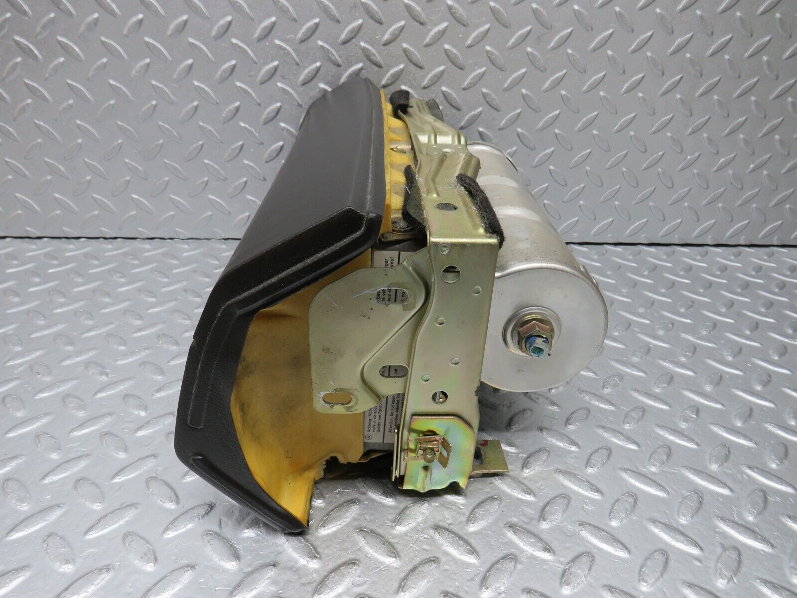 38581 Mercedes-Benz R129 280SL Coupe Dashboard Airbag Left Passenger Side 1298601005