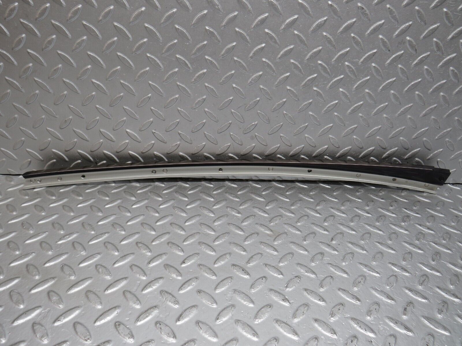 39656 Mercedes-Benz R129 320SL Coupe A Pillar Chrome Trim Cover Right Side