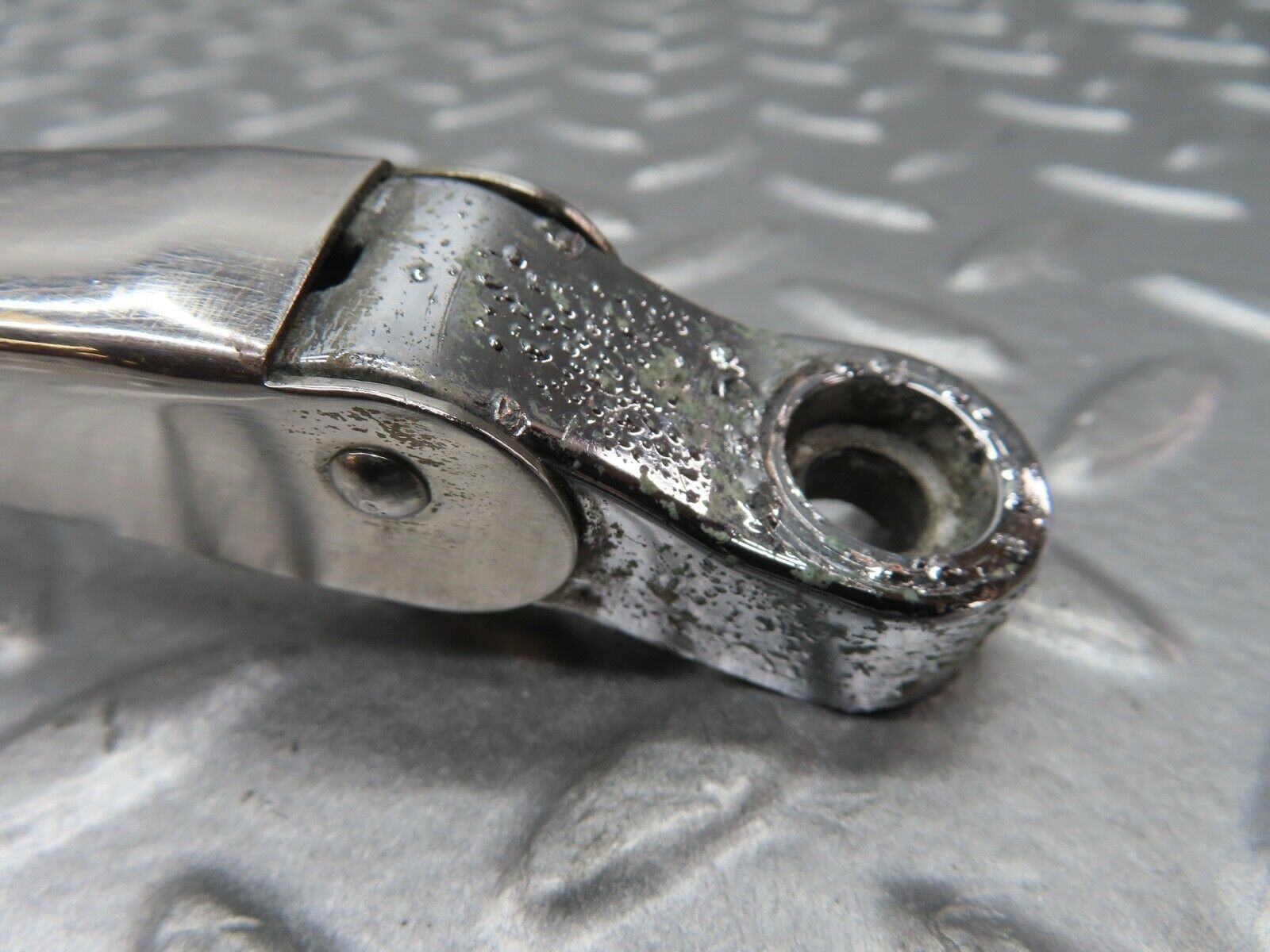 18404 Mercedes-Benz W111 220SE Coupe Wiper Arm Right Side