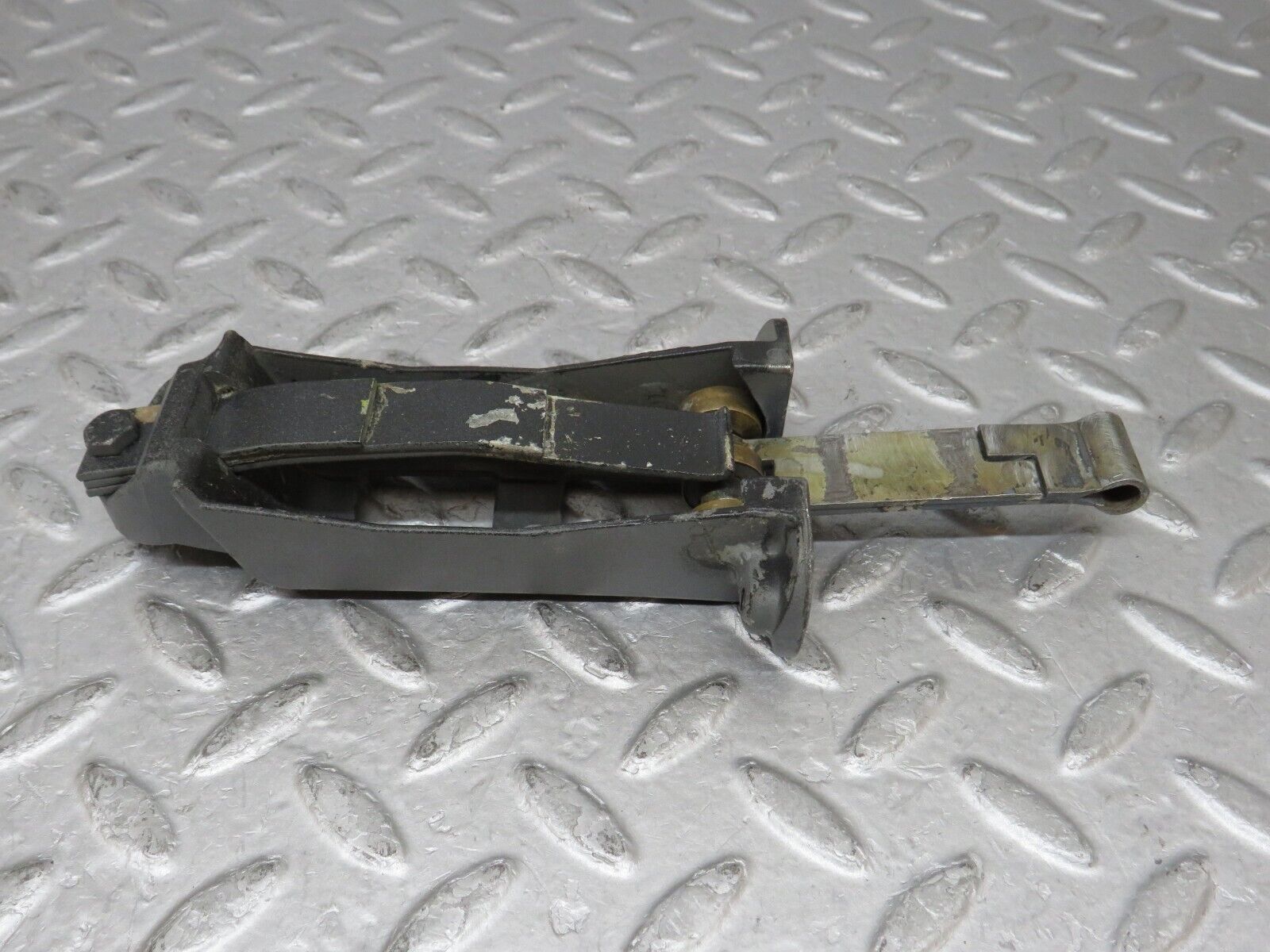 35715 Mercedes-Benz W108 Door Safety Check Strap 1087330027