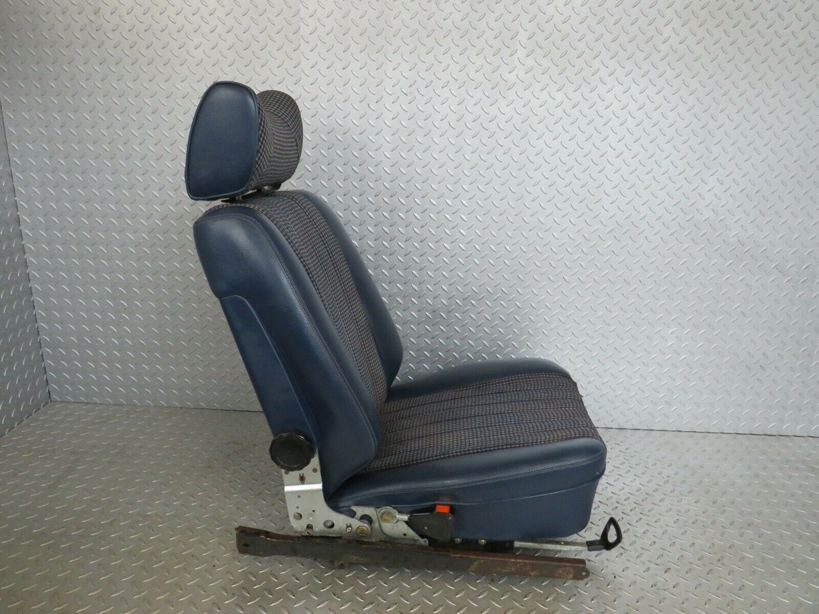 23761 Mercedes-Benz C107 450SLC Coupe Front Left Seat Blue Half Leather