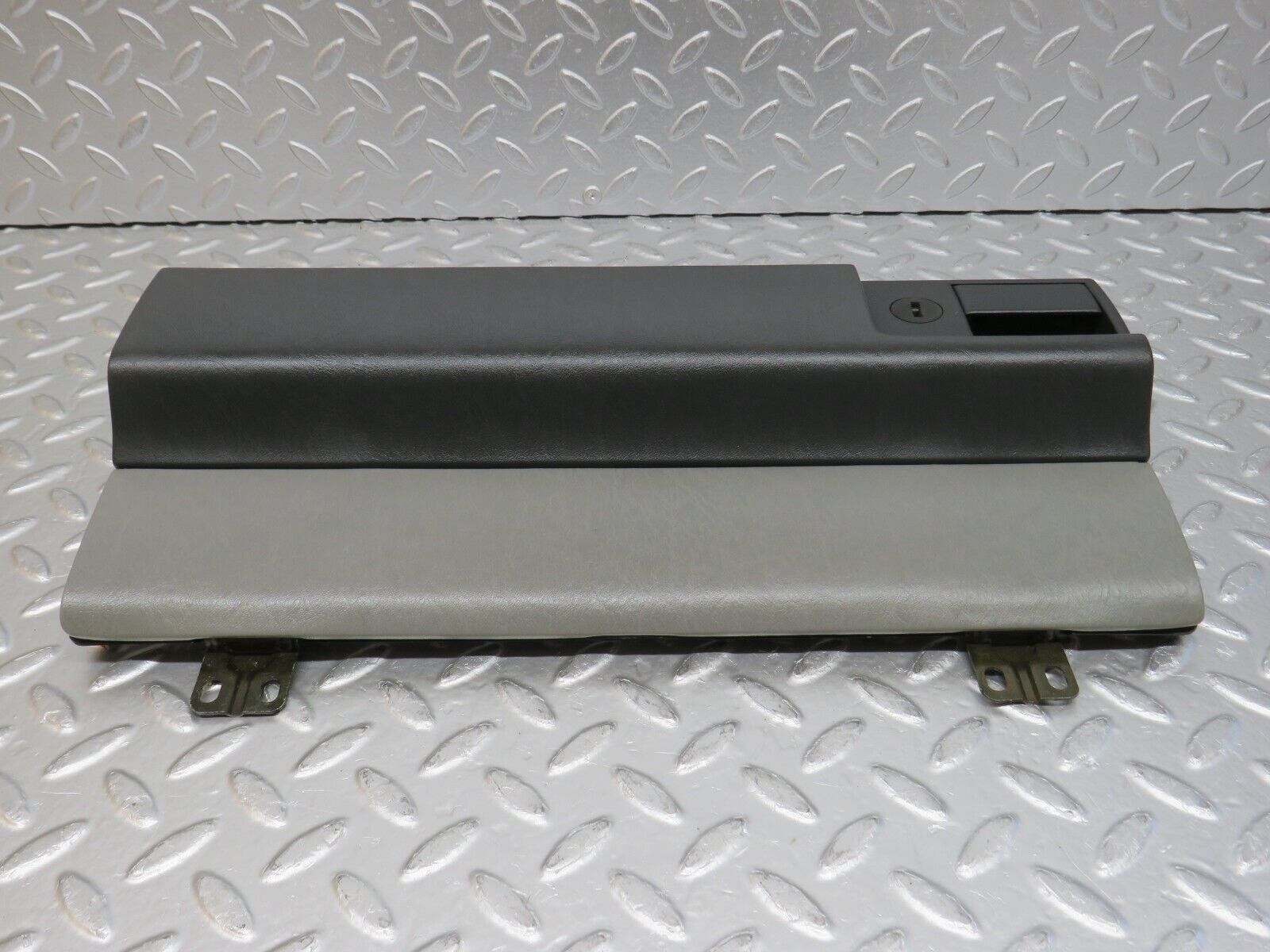 32527 Mercedes-Benz S124 300TE Wagon Glove Box Door Grey