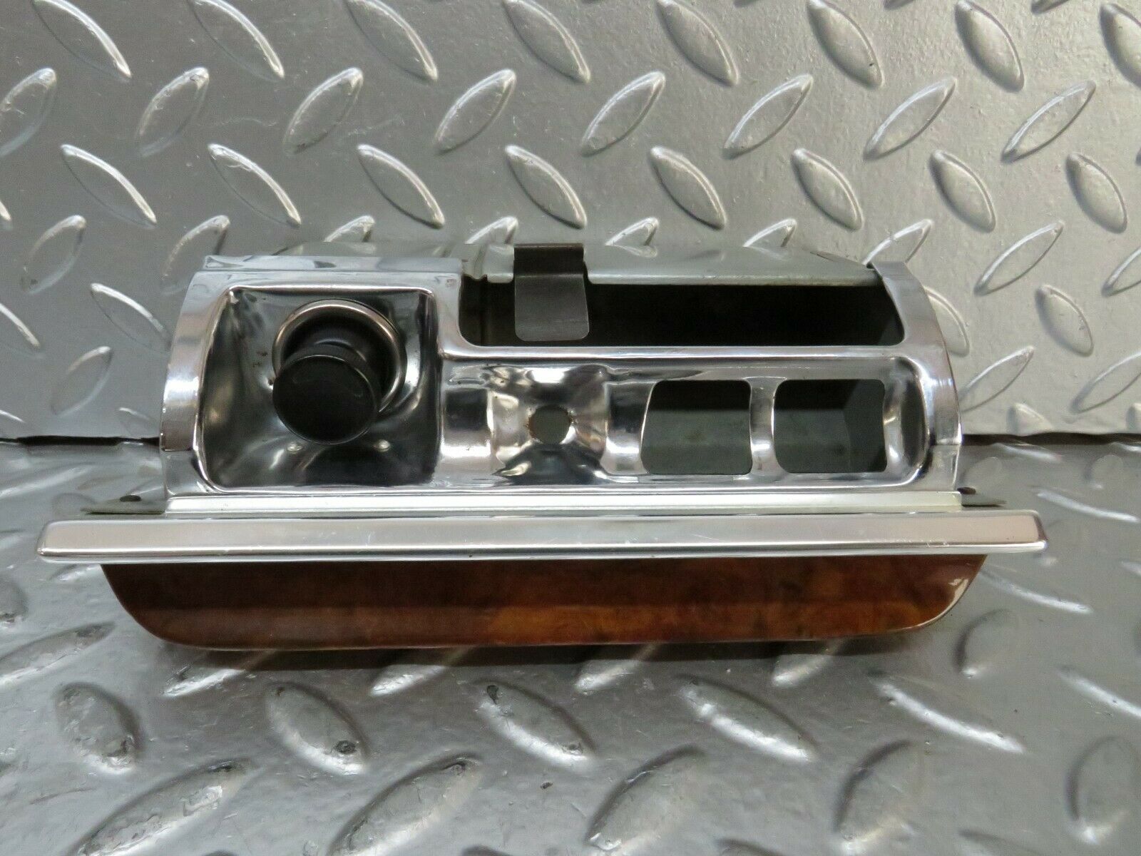 23735 Mercedes-Benz C107 450SLC Coupe Centre Console Ashtray Wood Finish