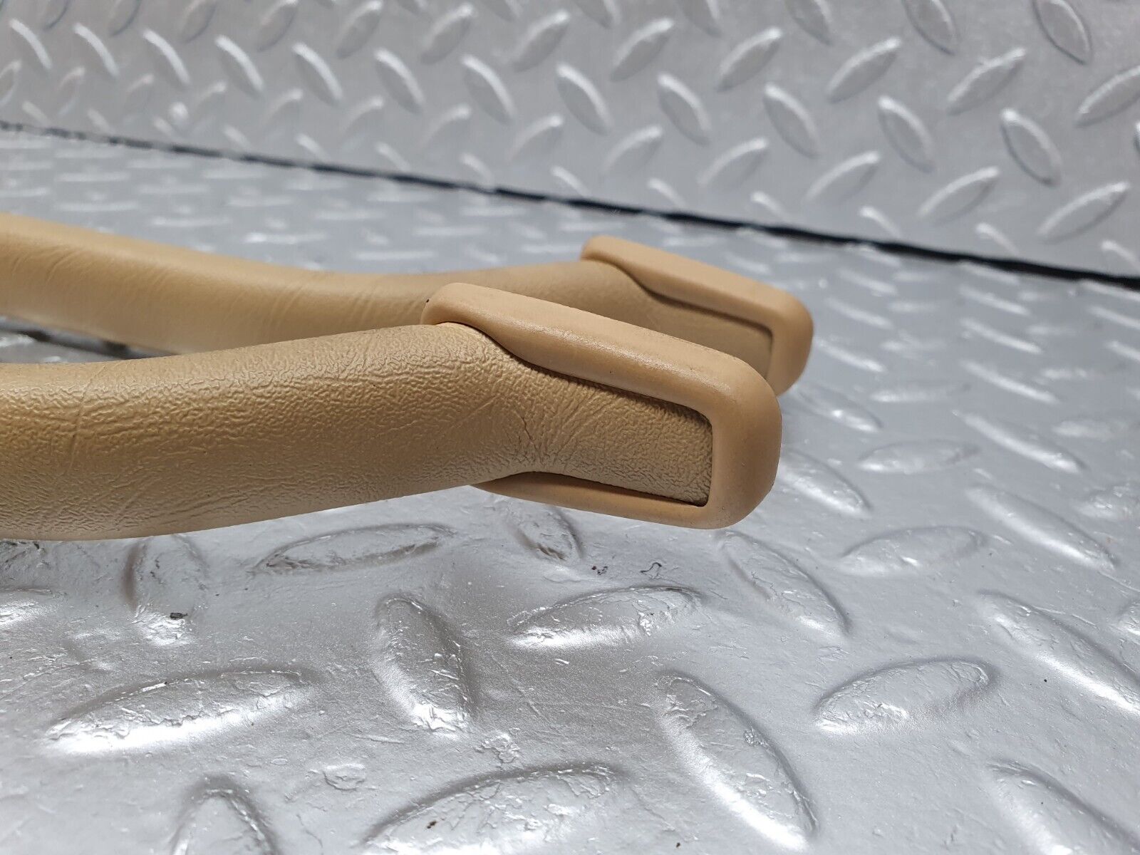 41519 Mercedes-Benz W124 200E Interior Roof Grab Handle Set Palomino