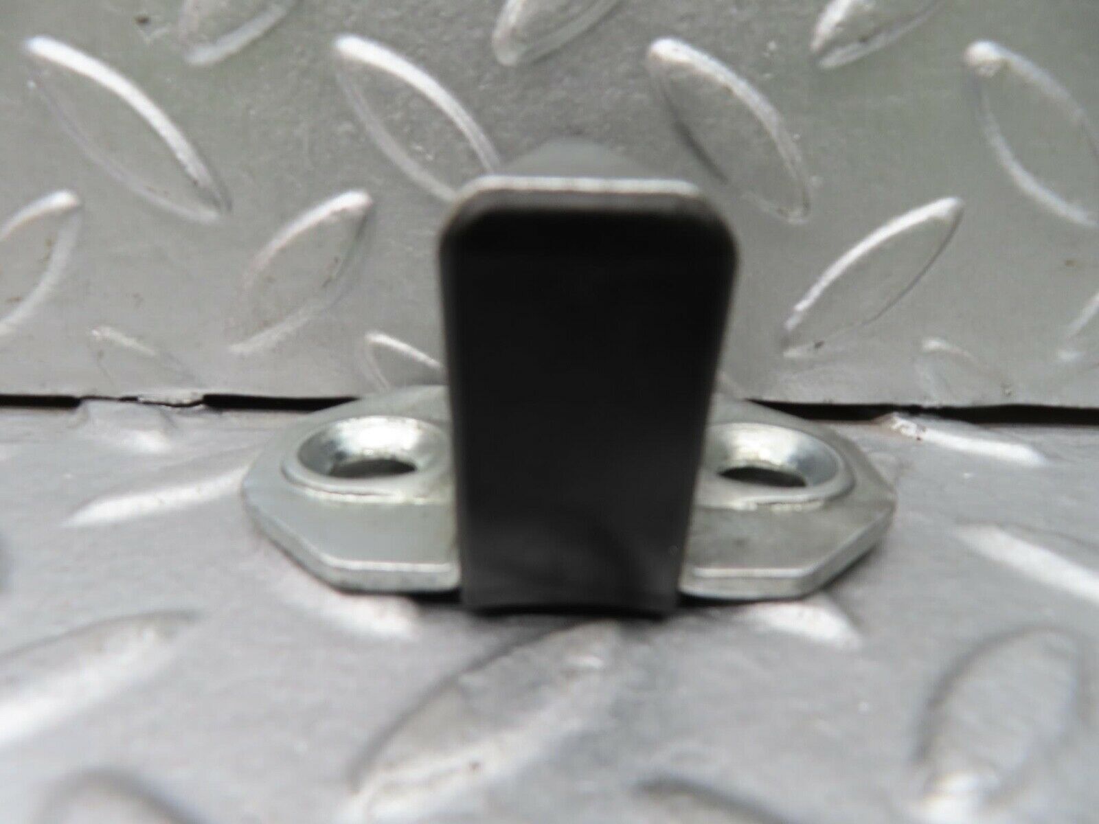 14881 Mercedes-Benz W140 S320 Door Lock Latch Right Side