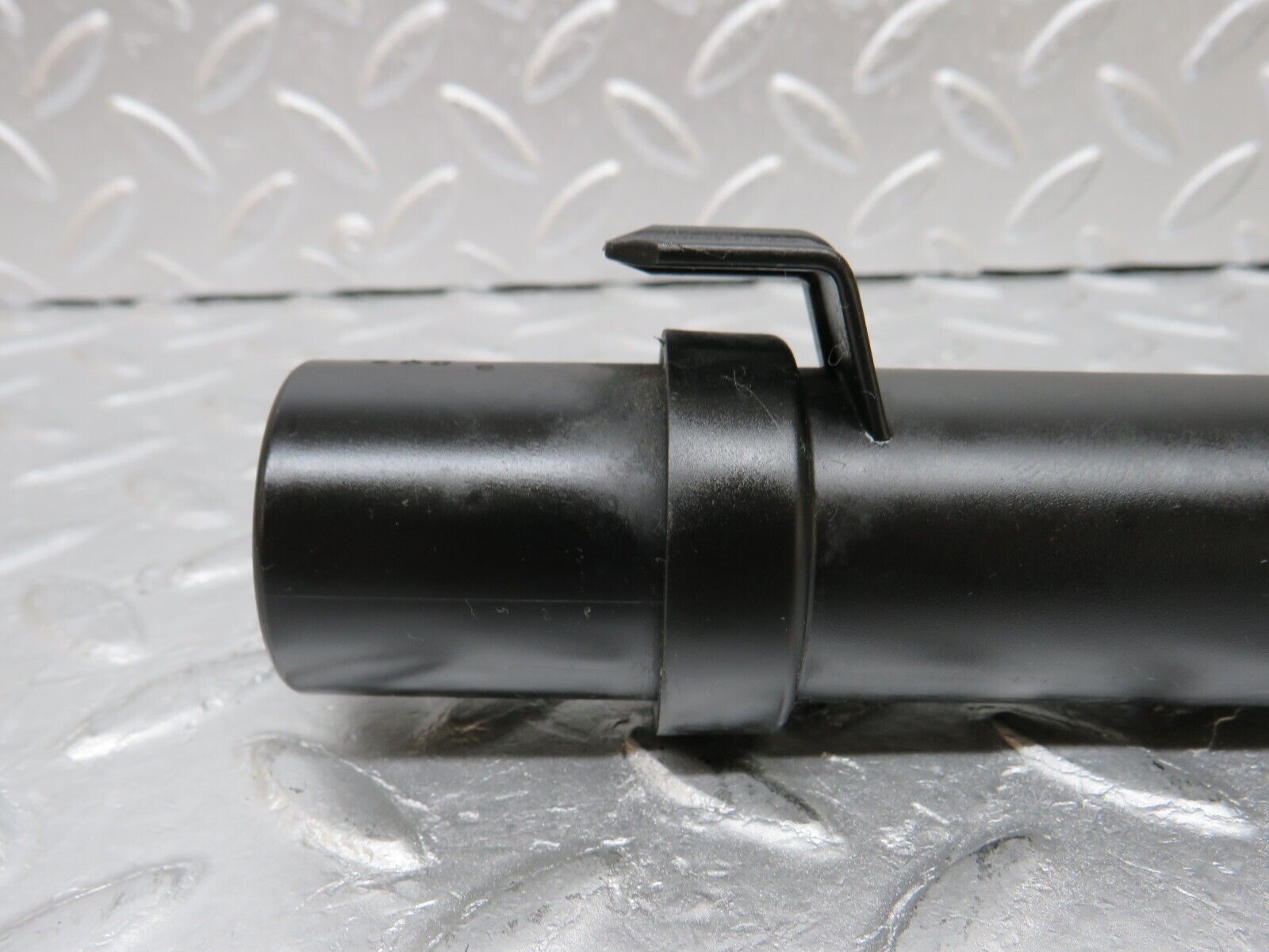 34746 Mercedes-Benz W210 320E Headlight Washer Pump & Nozzle Right 2108601647