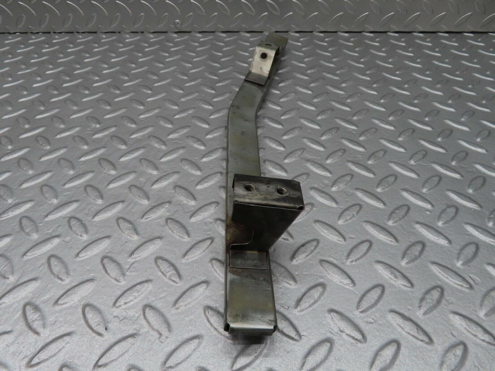 13995 Mercedes-Benz C107 280SLC Rear Left Window Channel