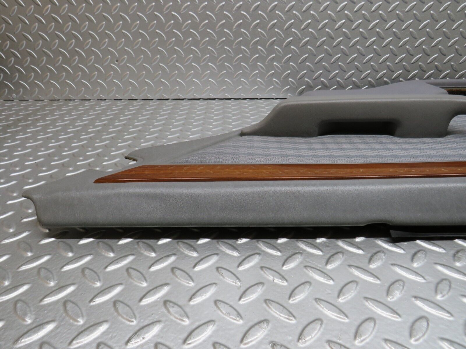 30242 Mercedes-Benz W124 230E Rear Right Door Card Grey 1247371070