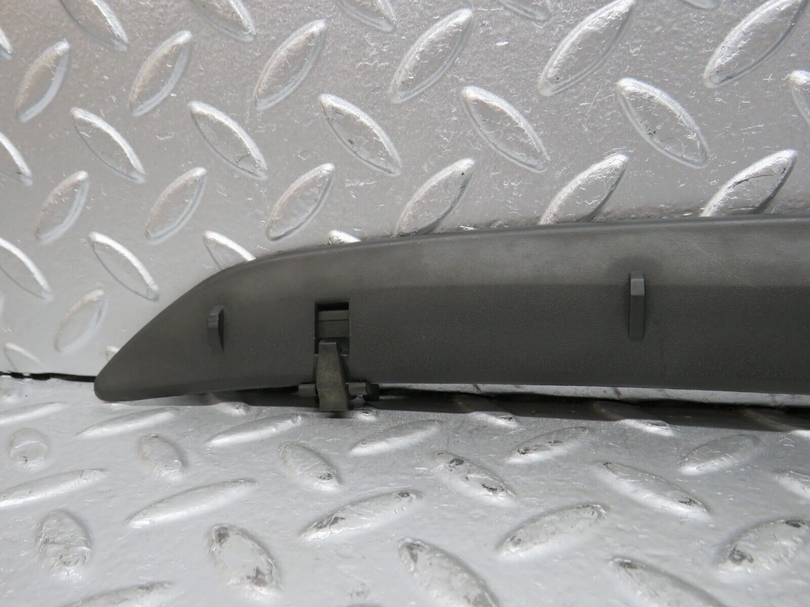 31987 Mercedes-Benz W123 230E Rear Left C Pillar Plastic Trim 1236980114