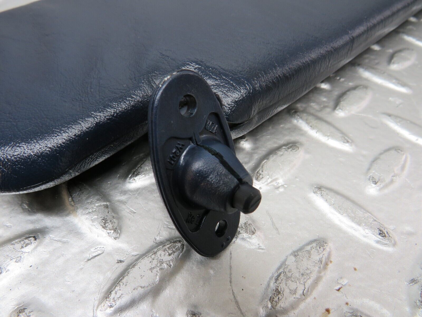 25204 Mercedes-Benz W201 190D Sun Visor Right Side Blue