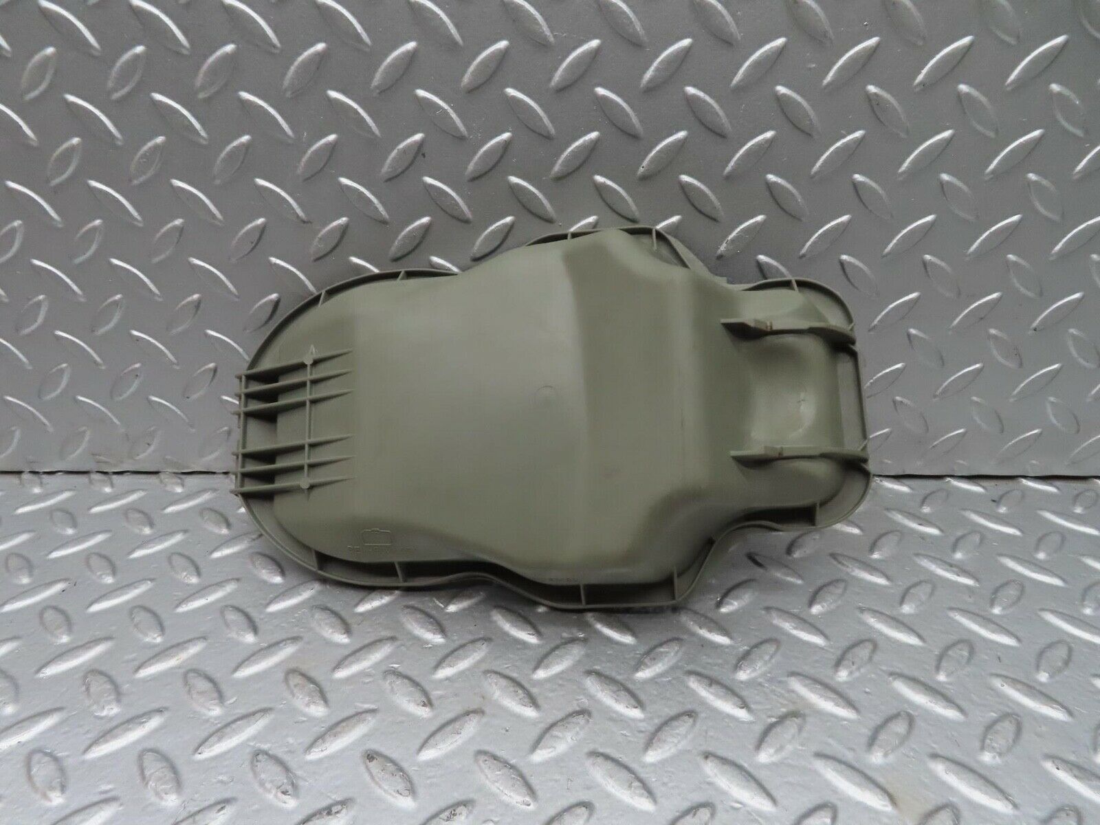 14837 Mercedes-Benz W123 Headlight Back Cover