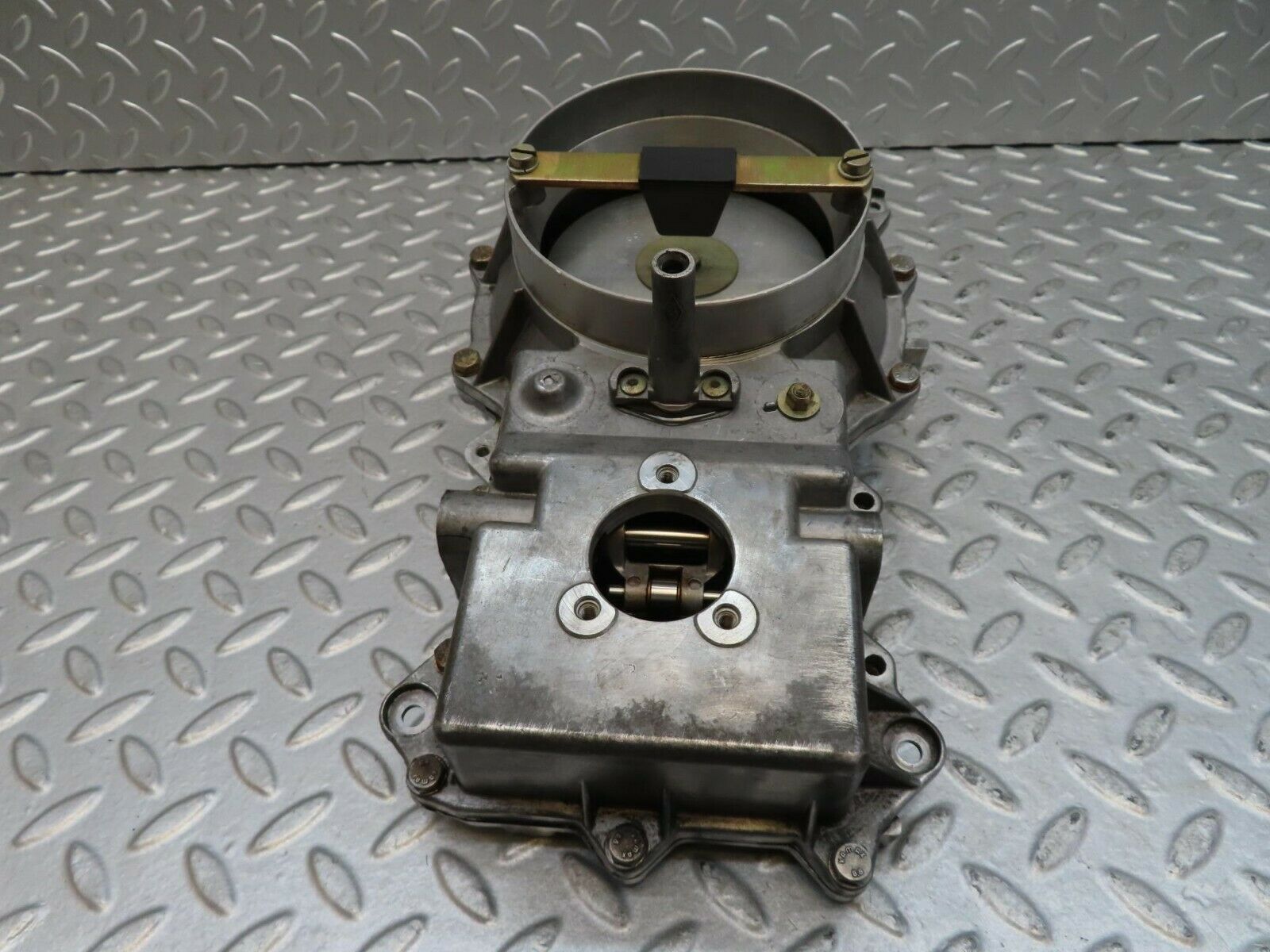 16596 Mercedes-Benz C107 380SLC Air Flow Mass Sensor 0438120114