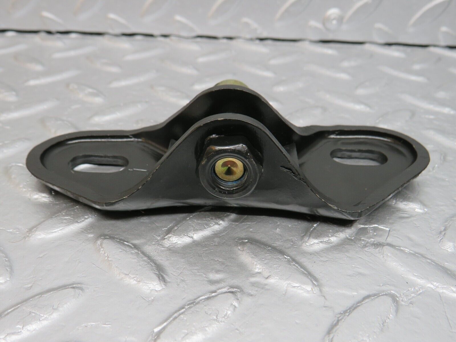 39758 Mercedes-Benz R129 320SL Coupe Roll Bar Lift Cylinder Bracket Left Side