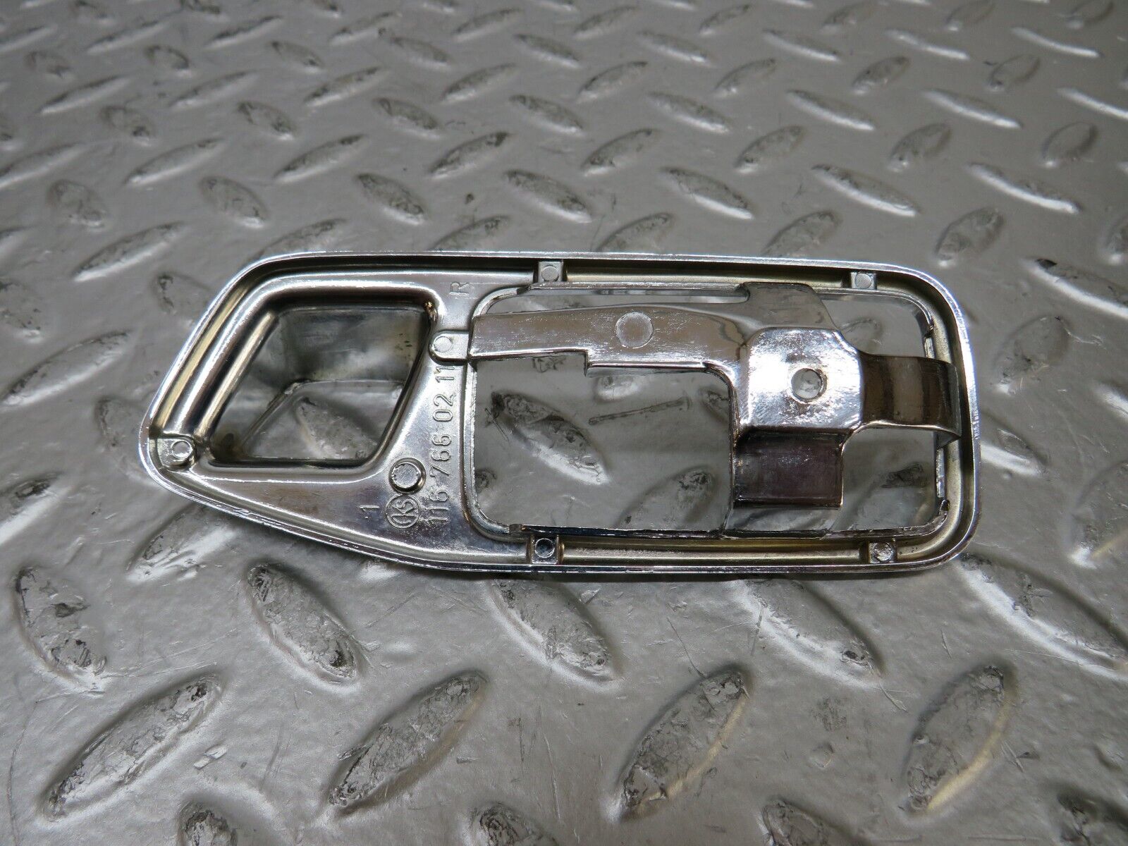 26074 Mercedes-Benz W116 450SE Chrome Frame For Door Handle Right 1167660112