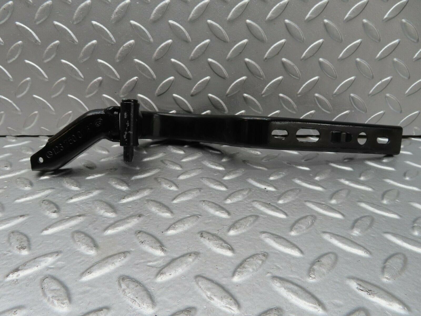 15239 Mercedes-Benz W123 230E Trunk Lid Hinge Left Side 1237500187