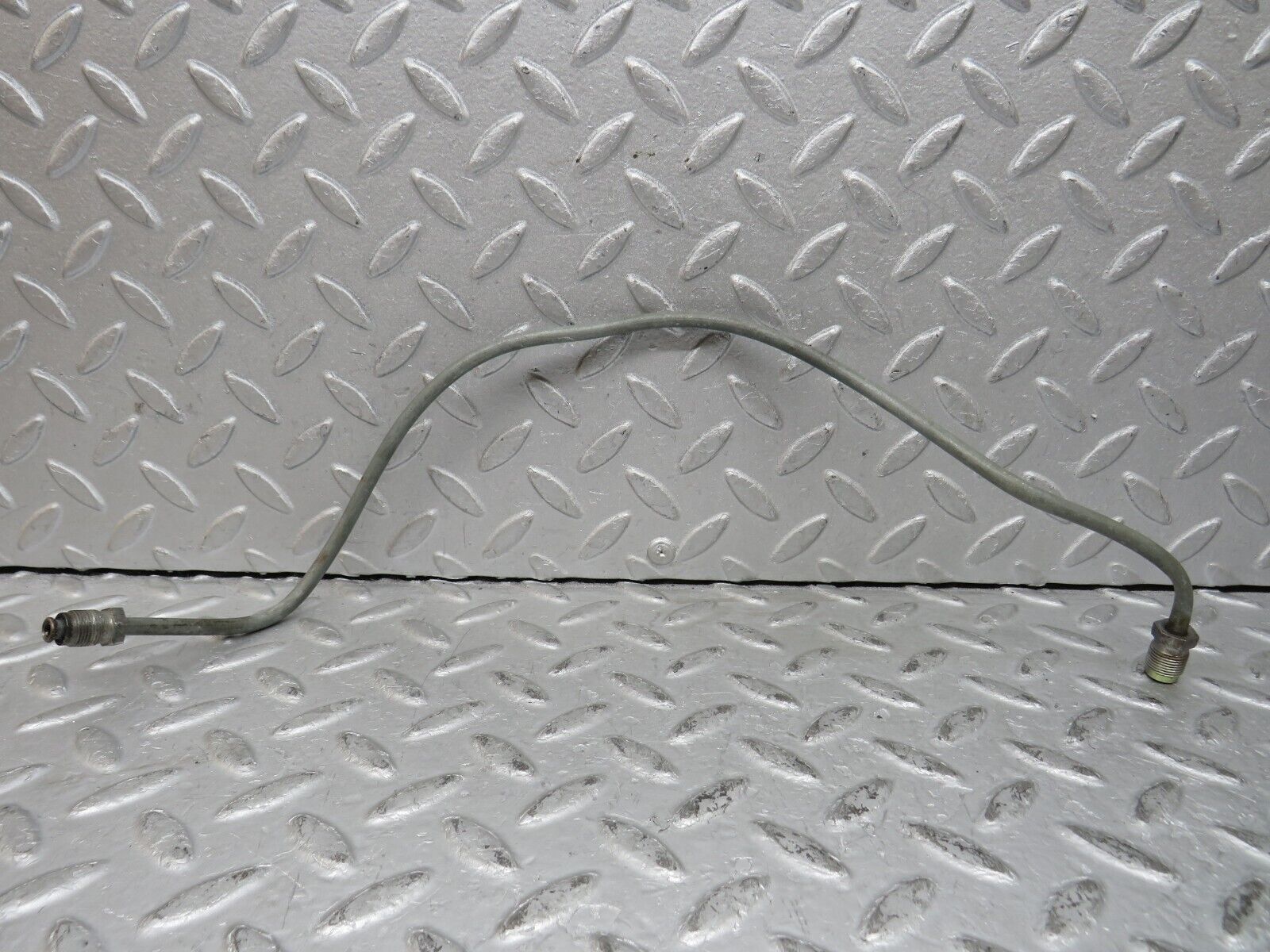 37723 Mercedes-Benz W108 280S Clutch Cylinder Pipe Line