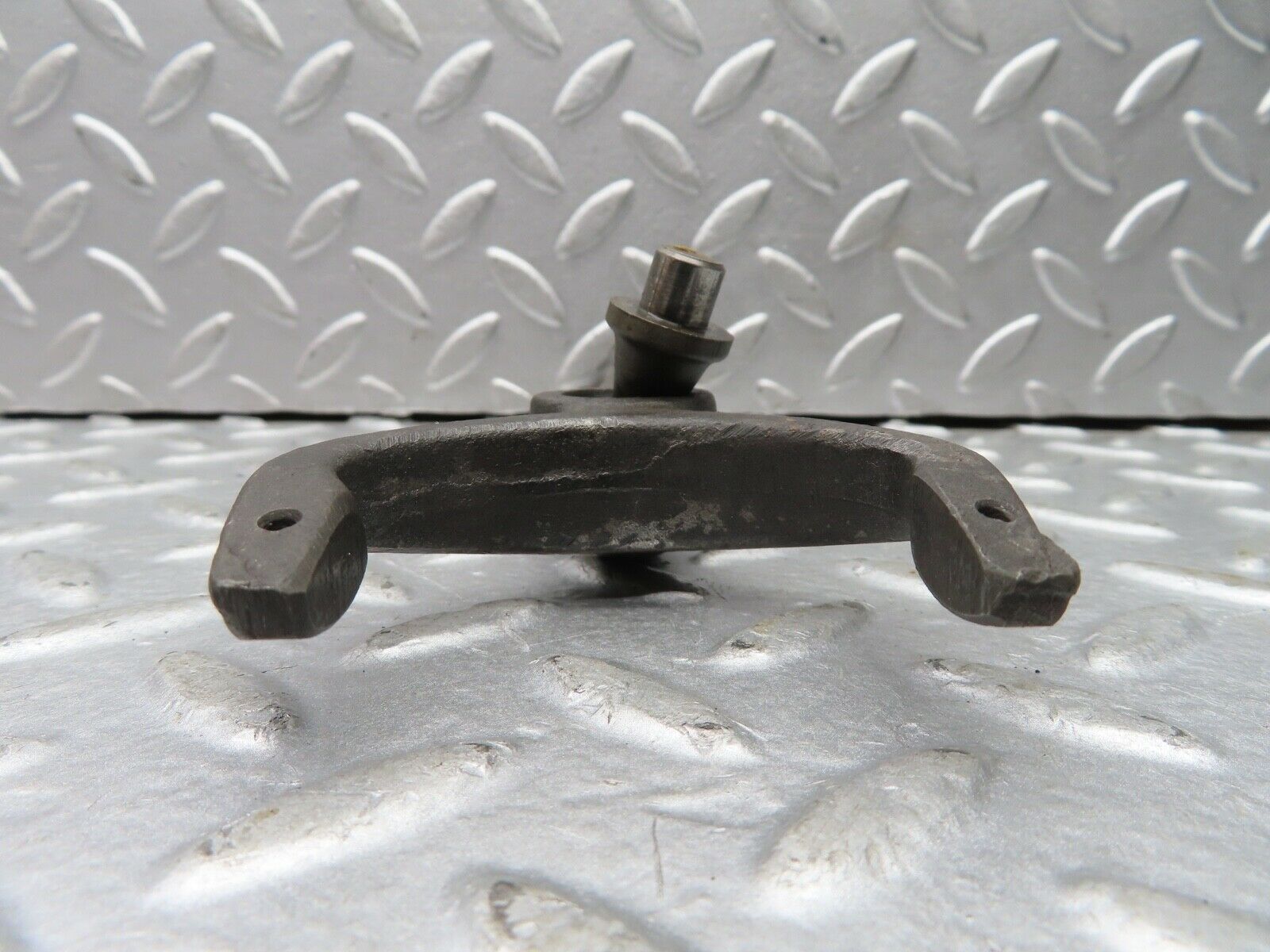 18923 Mercedes-Benz W121 190b Ponton Clutch Release Fork