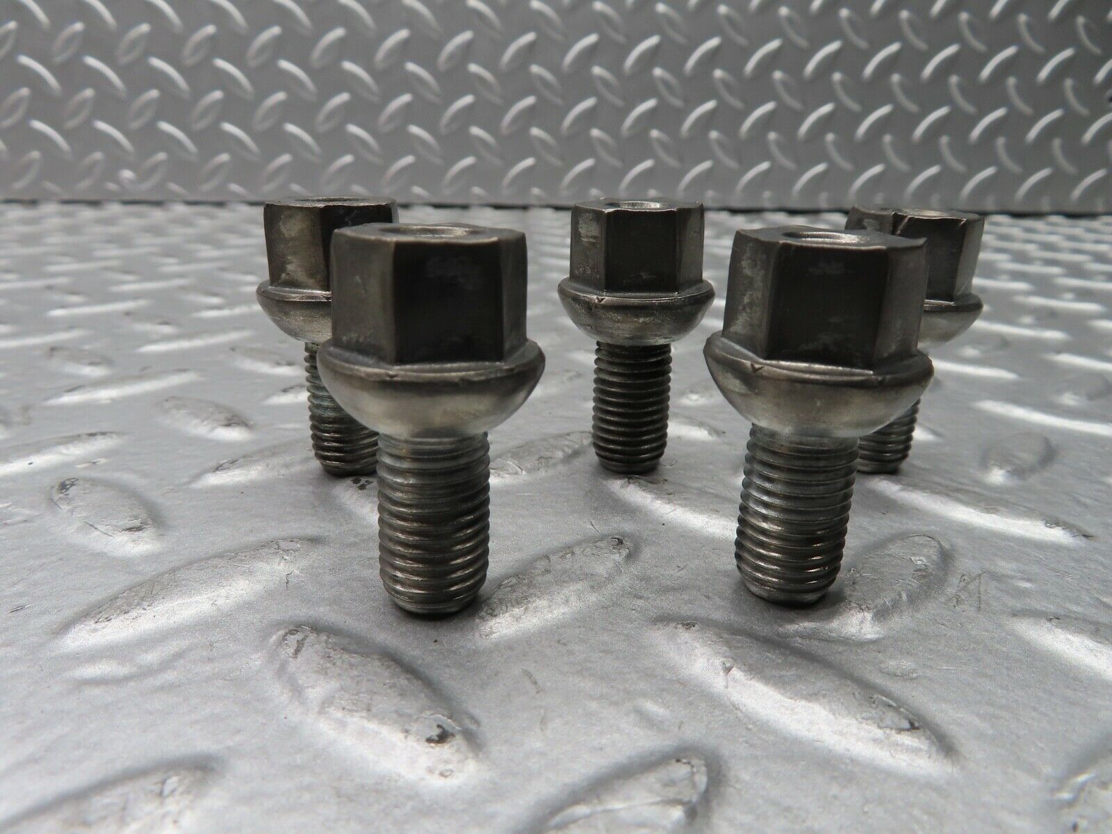 21639 Mercedes-Benz 5x Steel Wheel Lug Bolt M12x1.5