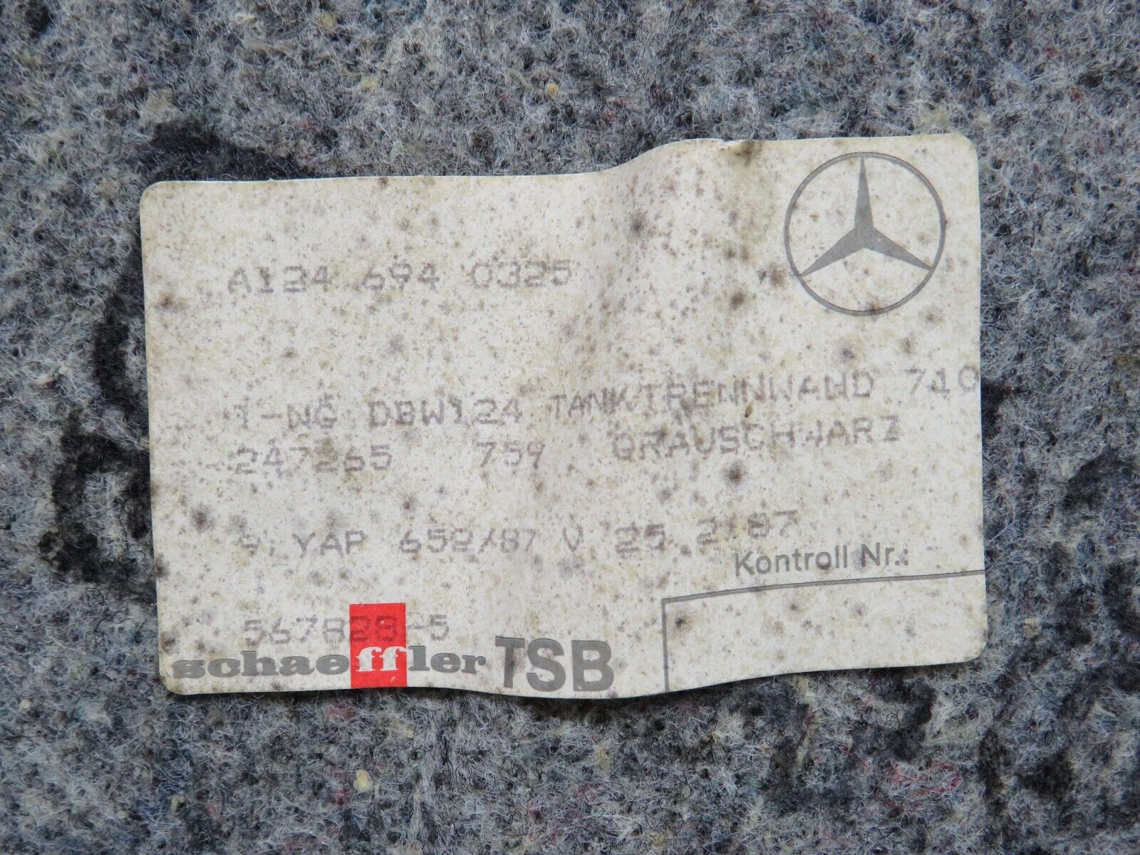 29224 Mercedes-Benz W124 230E Fuel Tank Cover Plate Carpet 1246940325