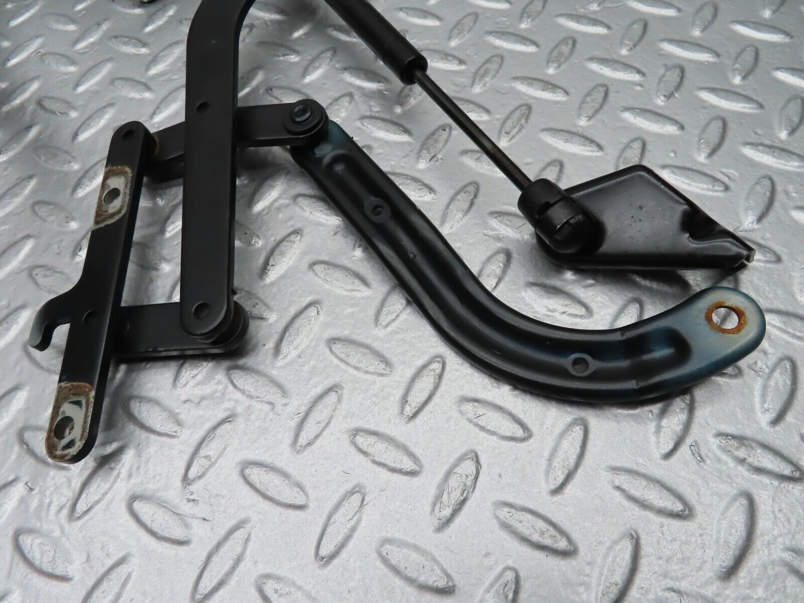 19989 Mercedes-Benz R129 300SL Coupe Trunk Boot Soft Top Hinge & Gas Strut Right Side