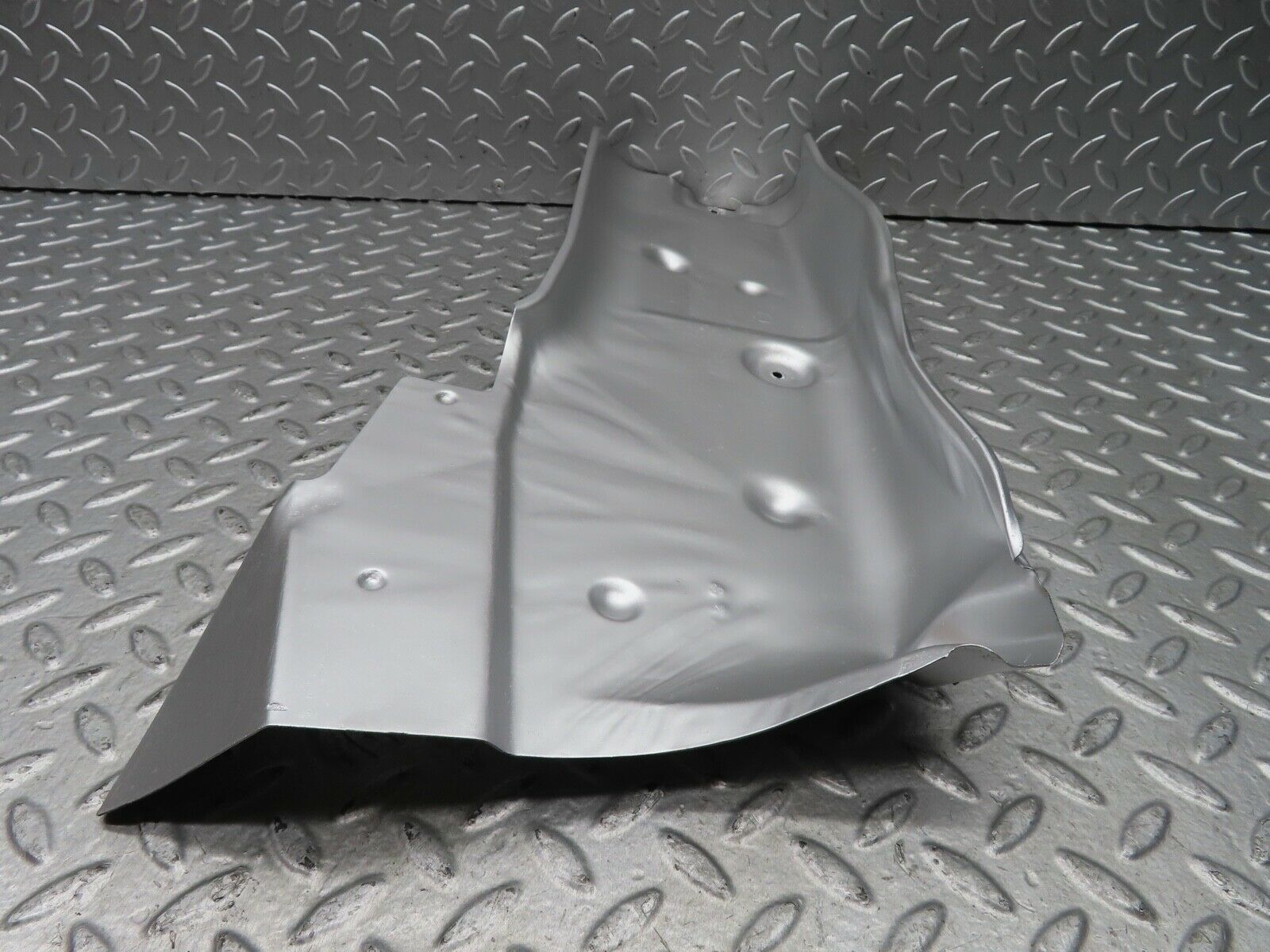 19702 Mercedes-Benz C140 CL420 Coupe Exhaust Heat Shield