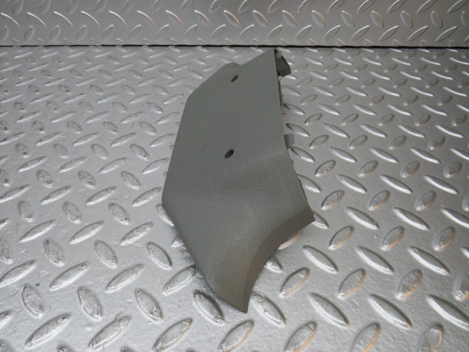 31263 Mercedes-Benz S124 220TE B Pillar Lower Cover Left Side 1246920322