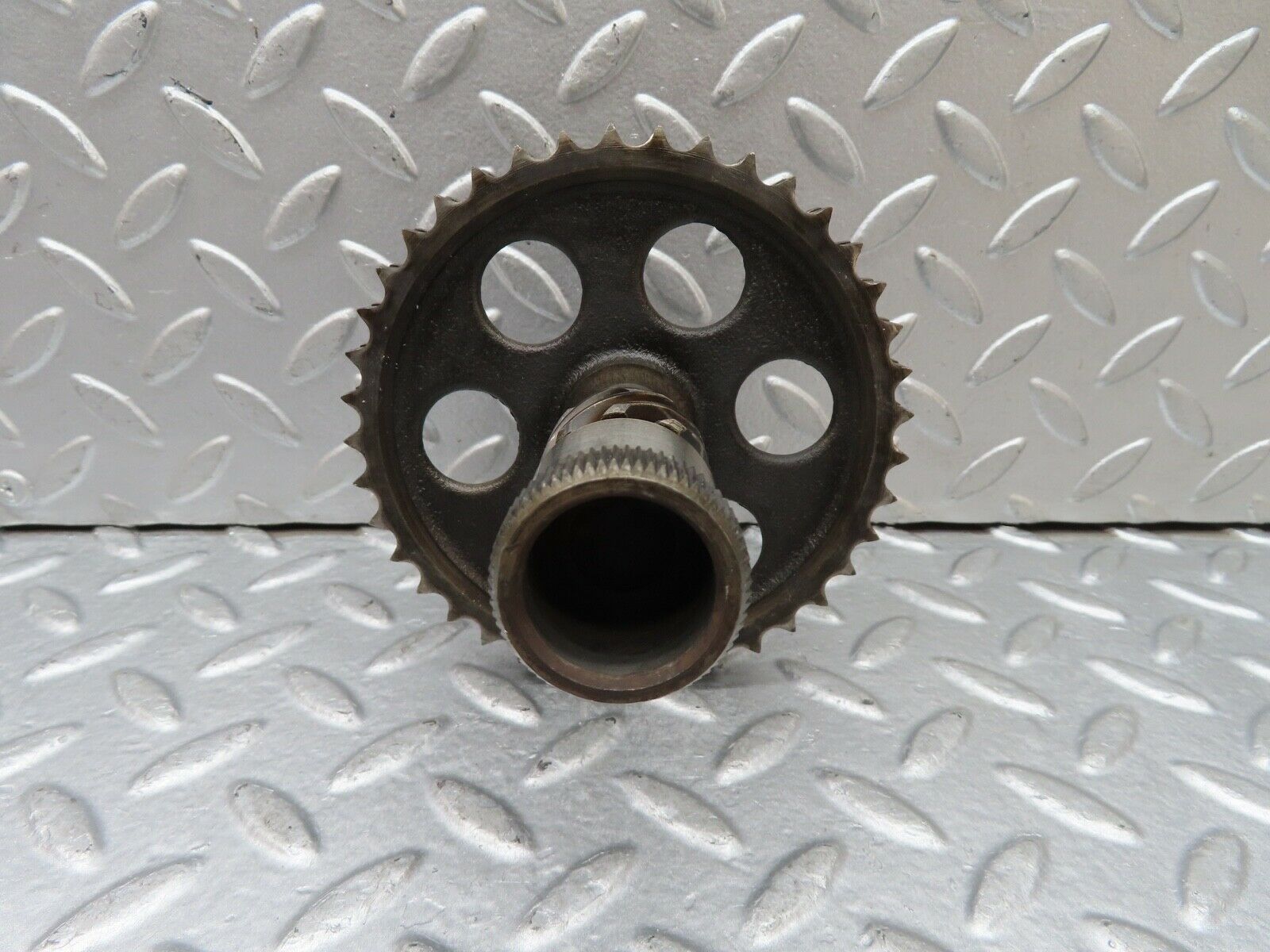 18393 Mercedes-Benz W111 220SE Coupe Intermediate Gear 1270520202