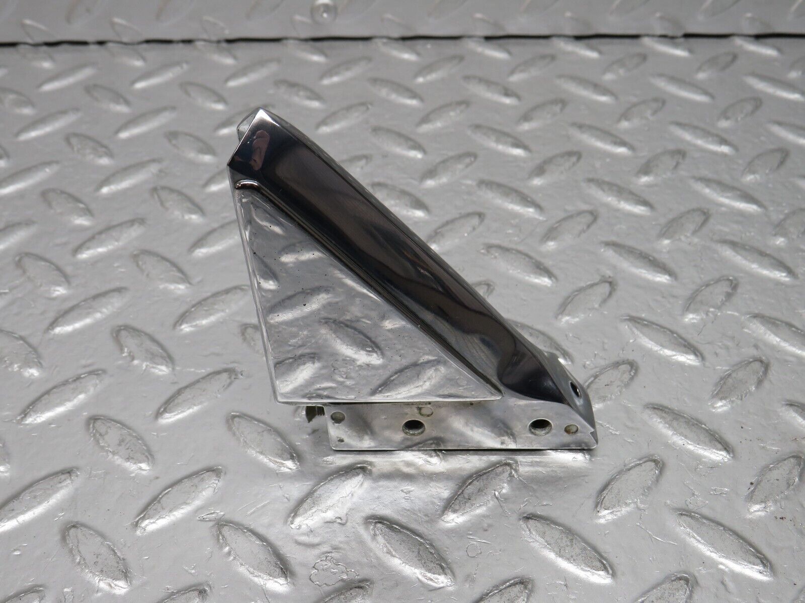 0703 Mercedes-Benz C107 350SLC Coupe Left Wing Mirror Triangle Chrome Bracket