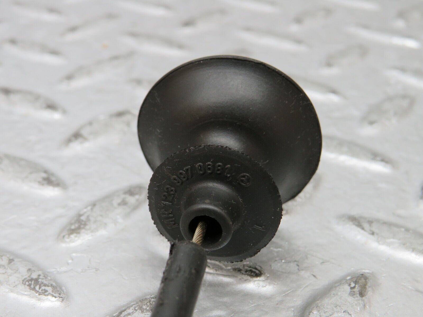 26599 Mercedes-Benz C124 220CE Coupe Bonnet Release Cable 1239970681