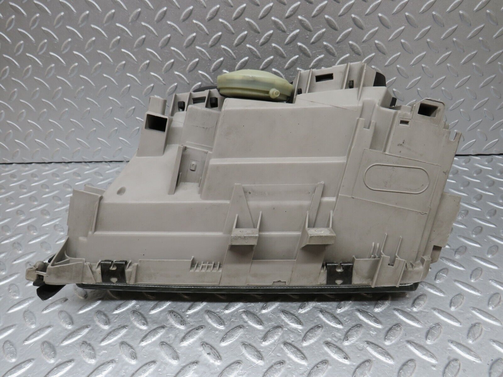 35334 Mercedes-Benz W140 Headlight Bosch Right Side 1305235243 1305621636