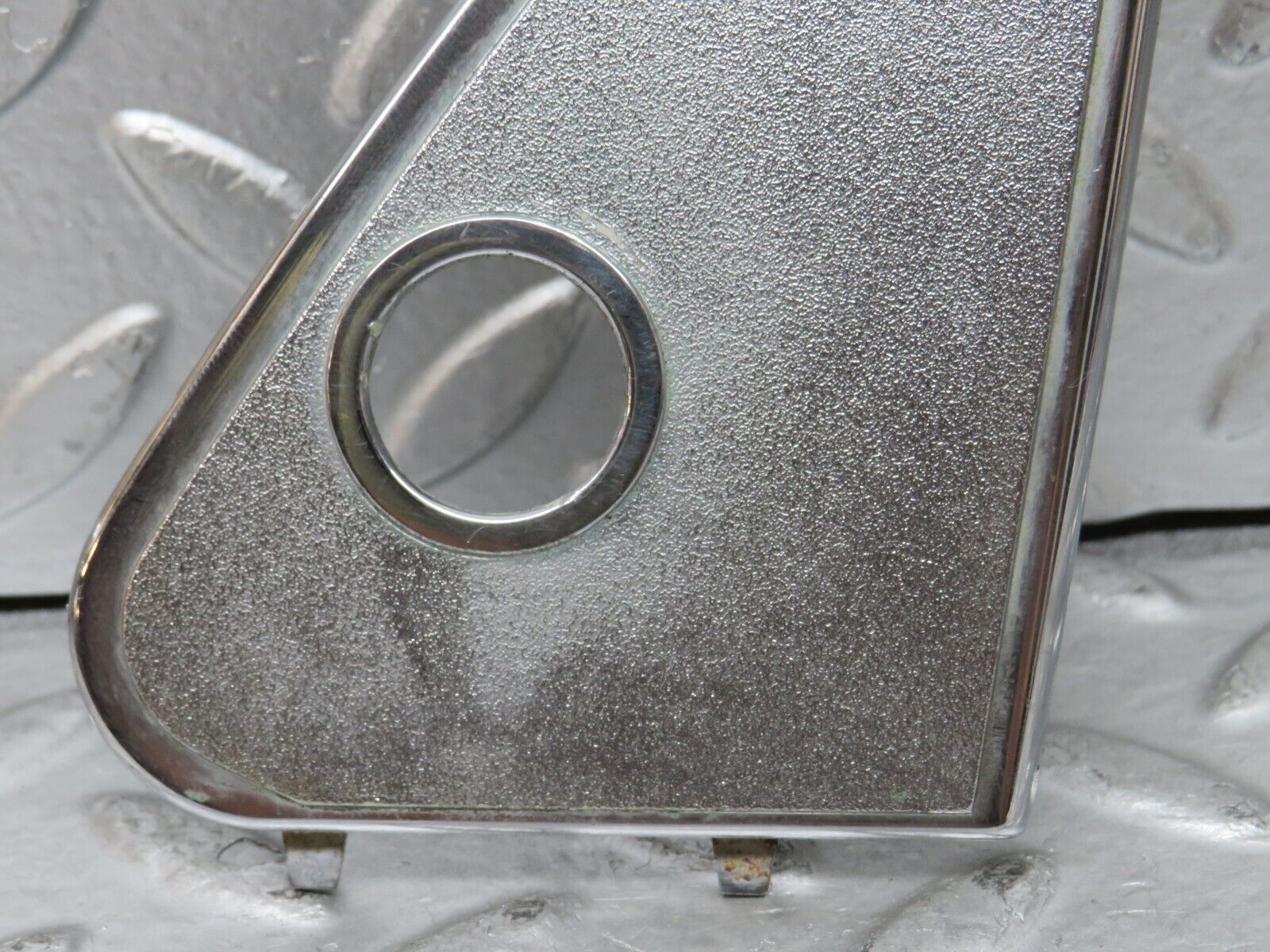 27968 Mercedes-Benz W123 280E Mirror Triangle Cover Right 1237250811