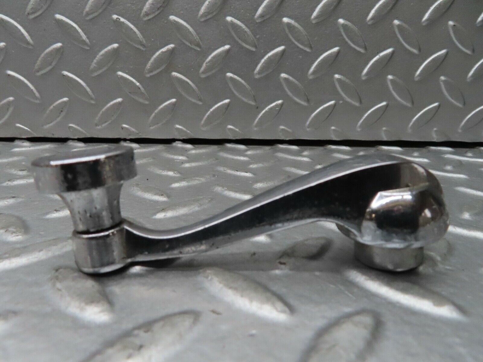 19009 Mercedes-Benz W120 W121 Ponton Window Lifter Crank Handle Chrome