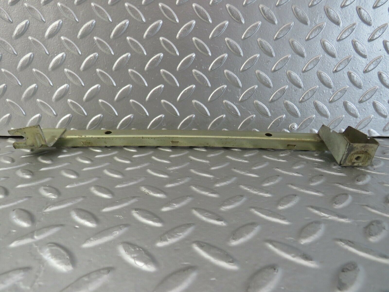 24027 Mercedes-Benz W123 280E Rear Right Door Window Channel