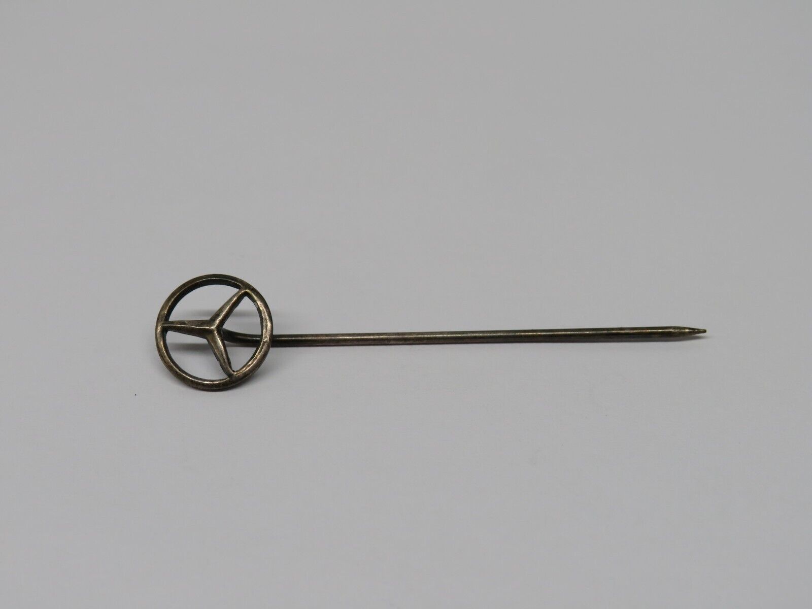 37495 Mercedes-Benz Vintage Lapel Pin Badge