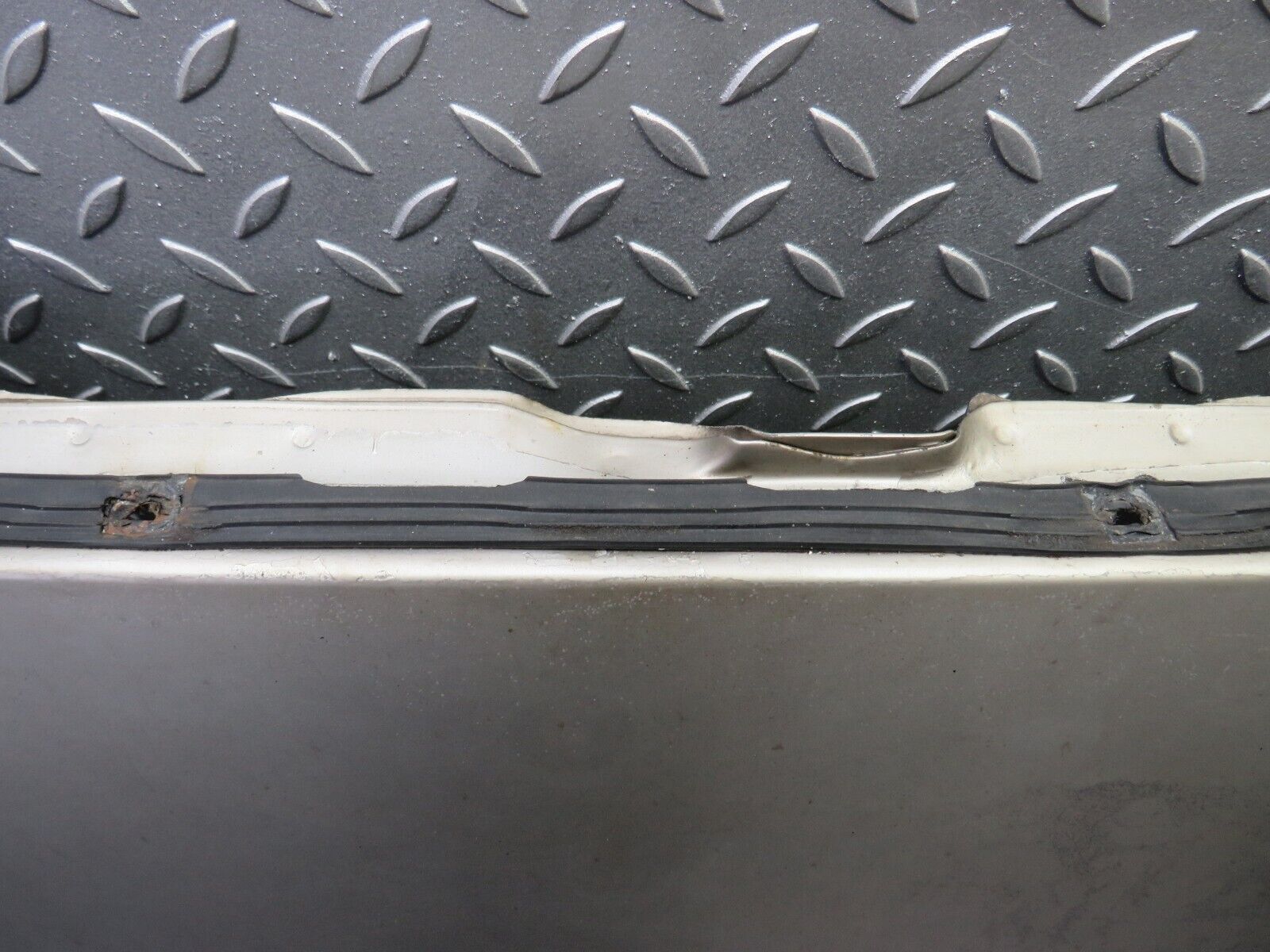 36763 Mercedes-Benz W201 190E 2.0L Bonnet