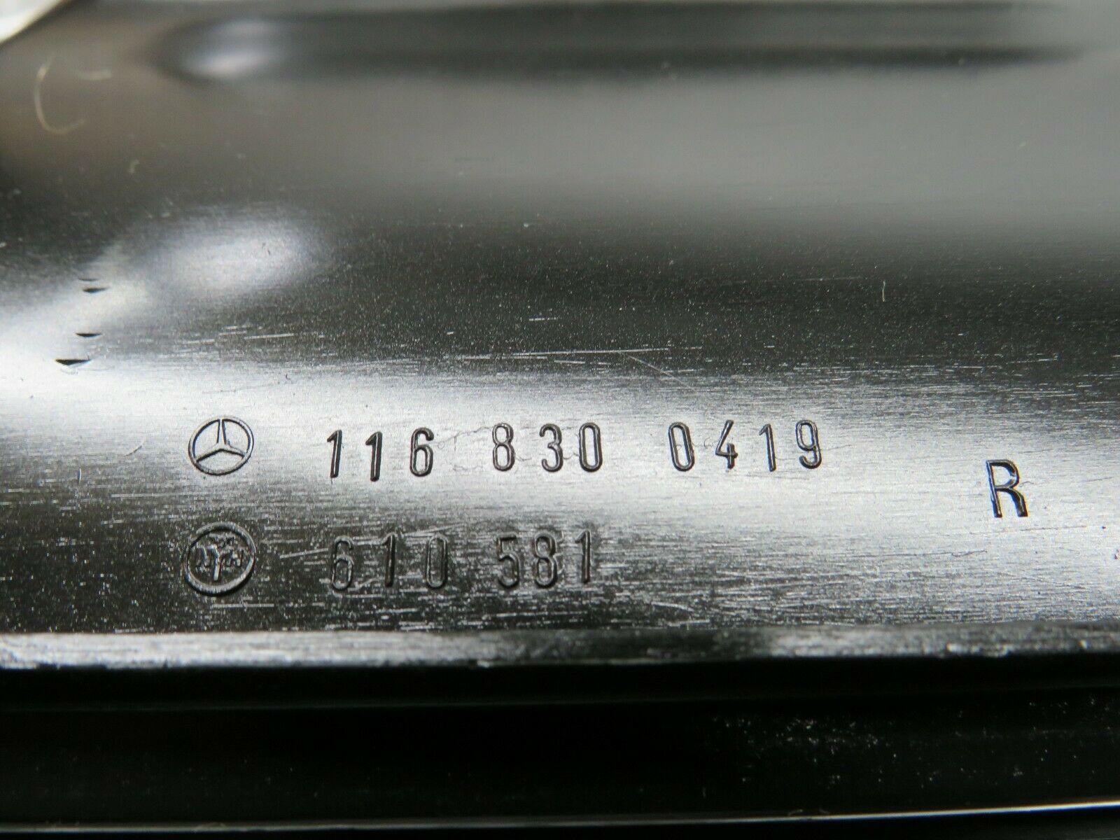 23310 Mercedes-Benz W116 350SE Dashboard Air Vent Duct Pair 1168300319